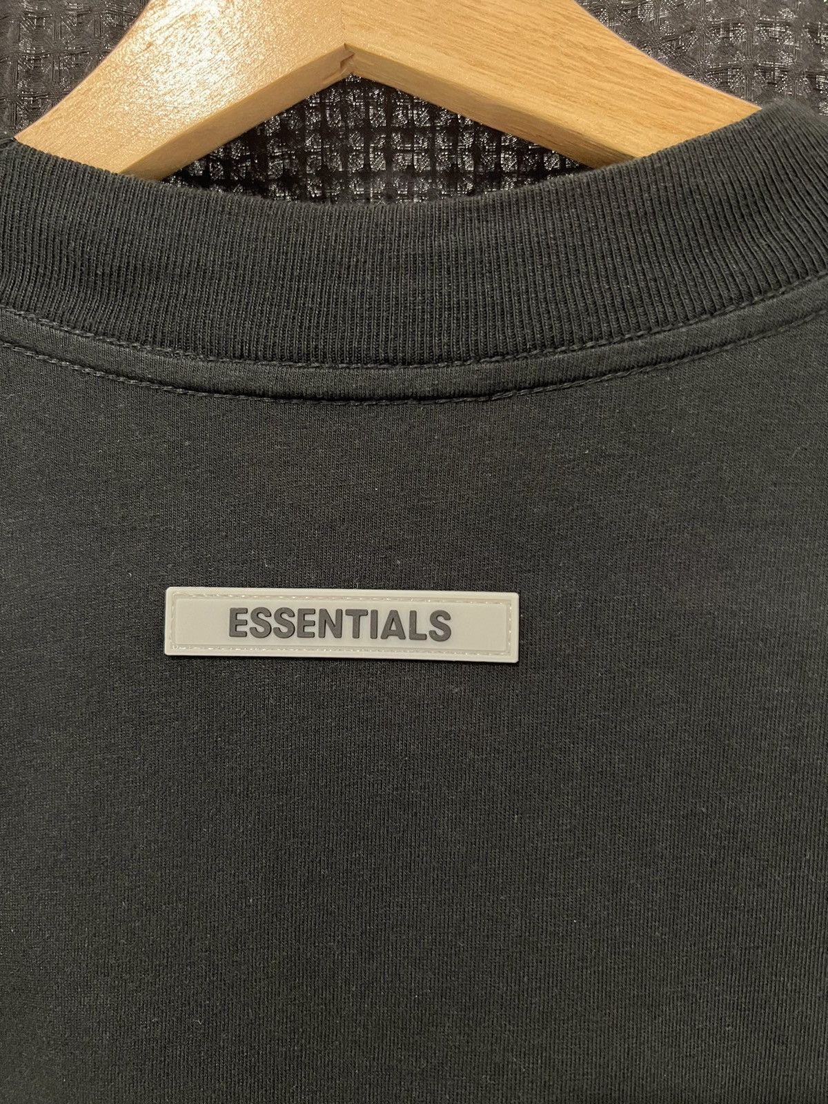 Essentials × Fear of God Crewneck Applique Logo L/S Tee Size US S / EU 44-46 / 1 - 5 Thumbnail
