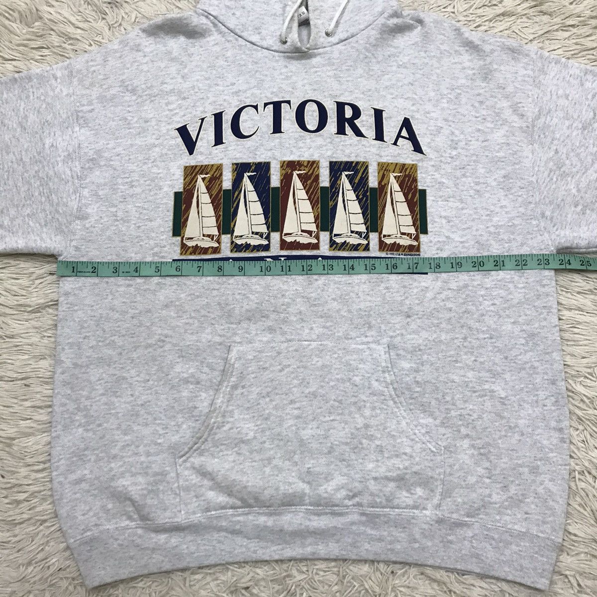 Vintage Vintage 90s Victoria Canada pullover hoodie Size US XL / EU 56 / 4 - 10 Thumbnail