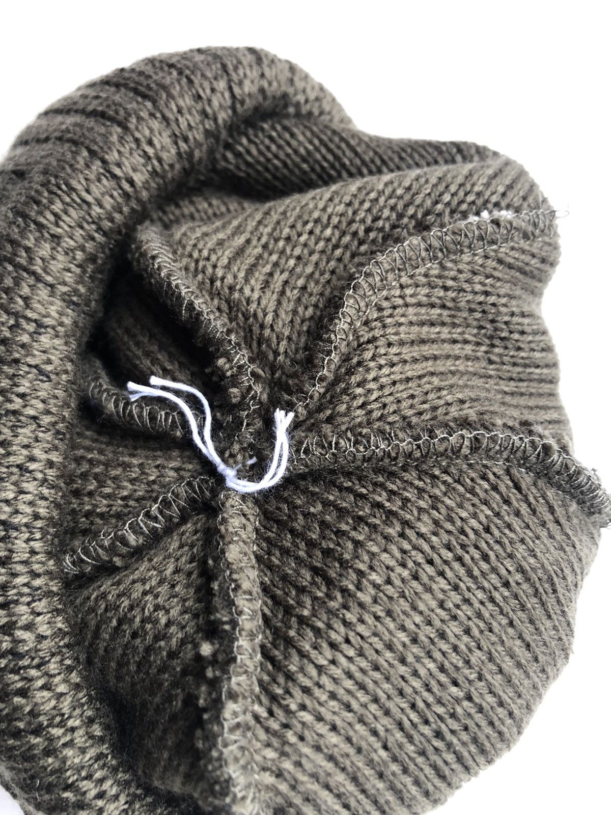 Nixon NEW Nixon Beanie OLIVE Size ONE SIZE - 2 Thumbnail