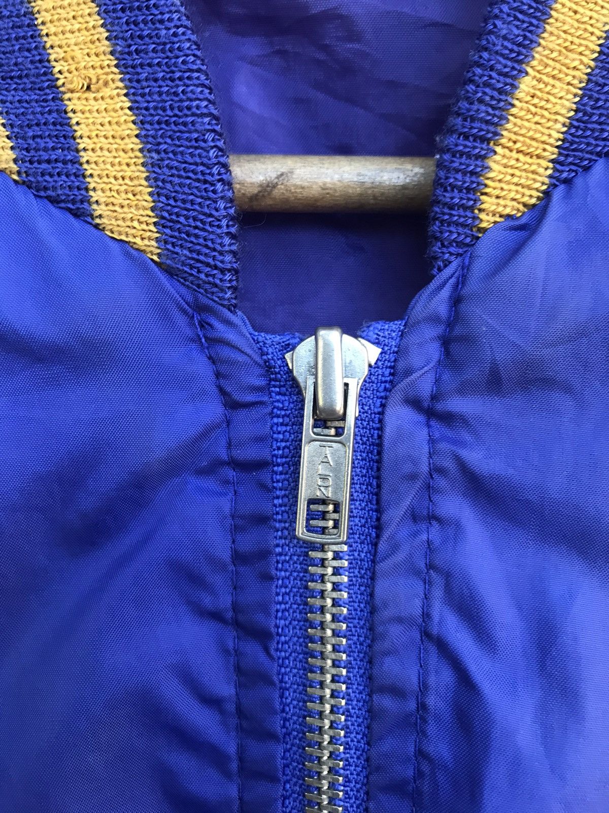 Infinite Archives VINTAGE 80s VALLEY FORCE JR. HIGH TALON ZIPPER JACKET Size US M / EU 48-50 / 2 - 12 Thumbnail