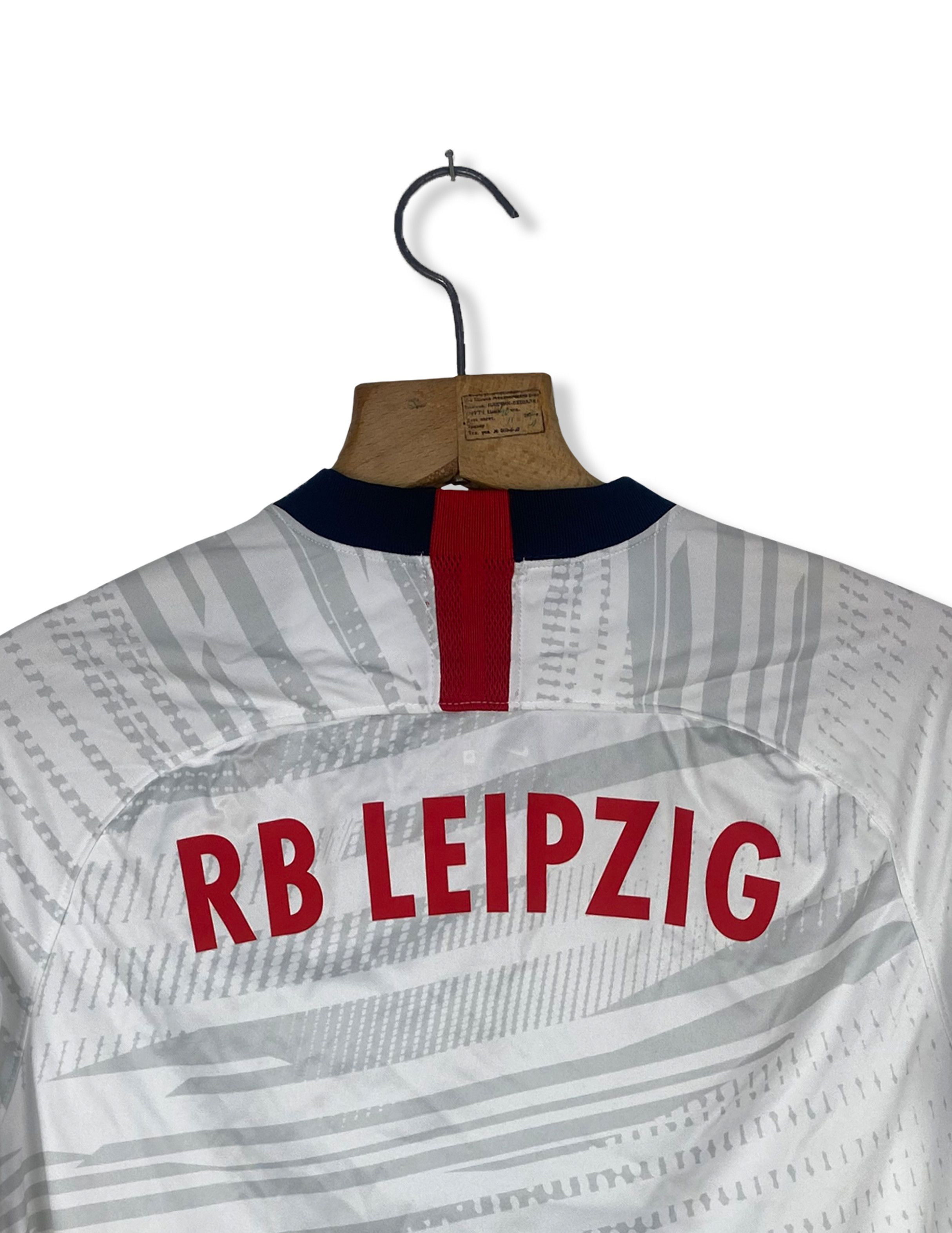 Nike 2019 / 2020 RB RED BULL LEIPZIG HOME Soccer Jersey M419 Size US M / EU 48-50 / 2 - 13 Thumbnail
