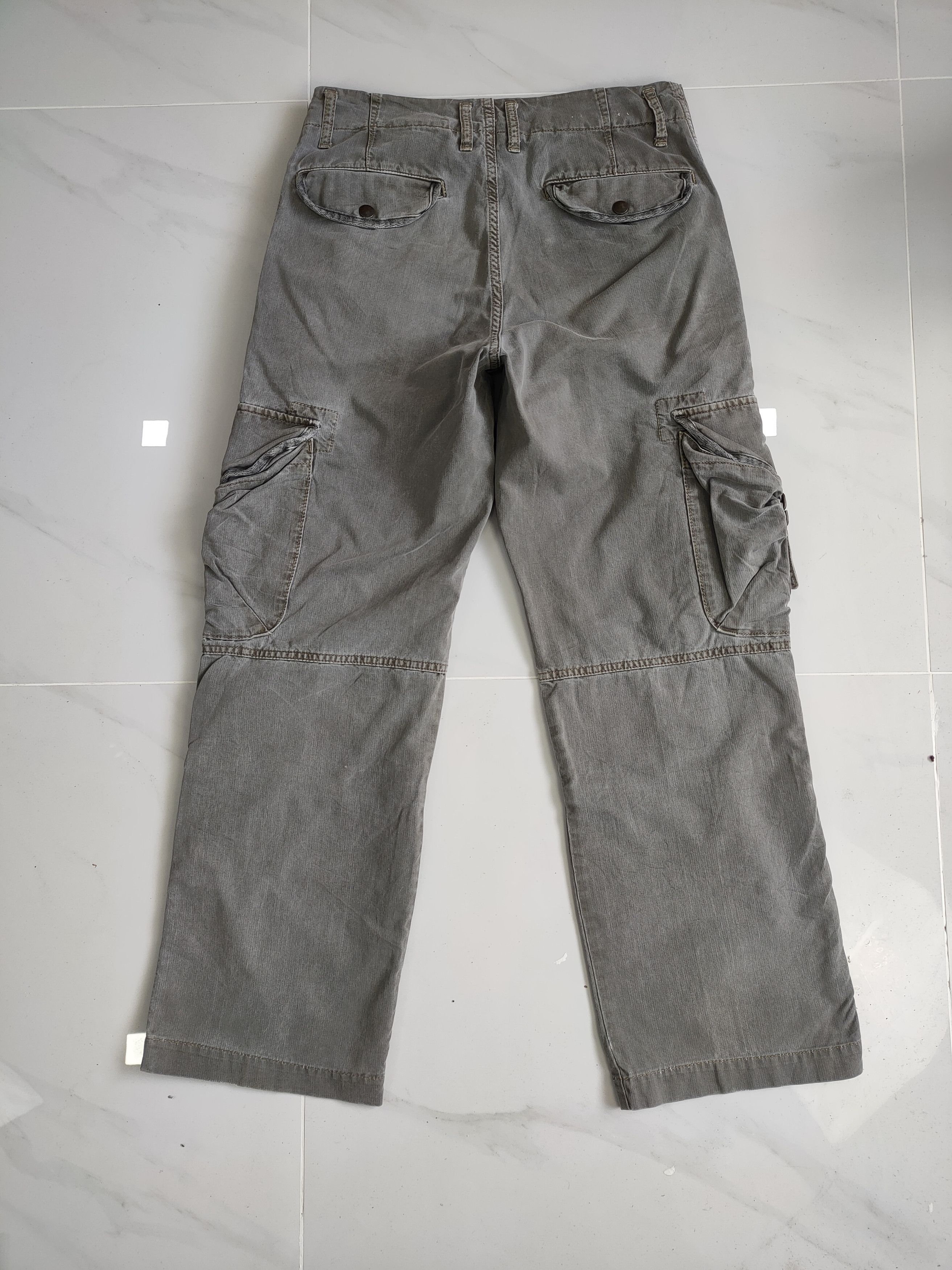 Japanese Brand VINTAGE JAPANESE DOUBLE KNEE FADED CARGO PANTS Size US 30 / EU 46 - 6 Thumbnail