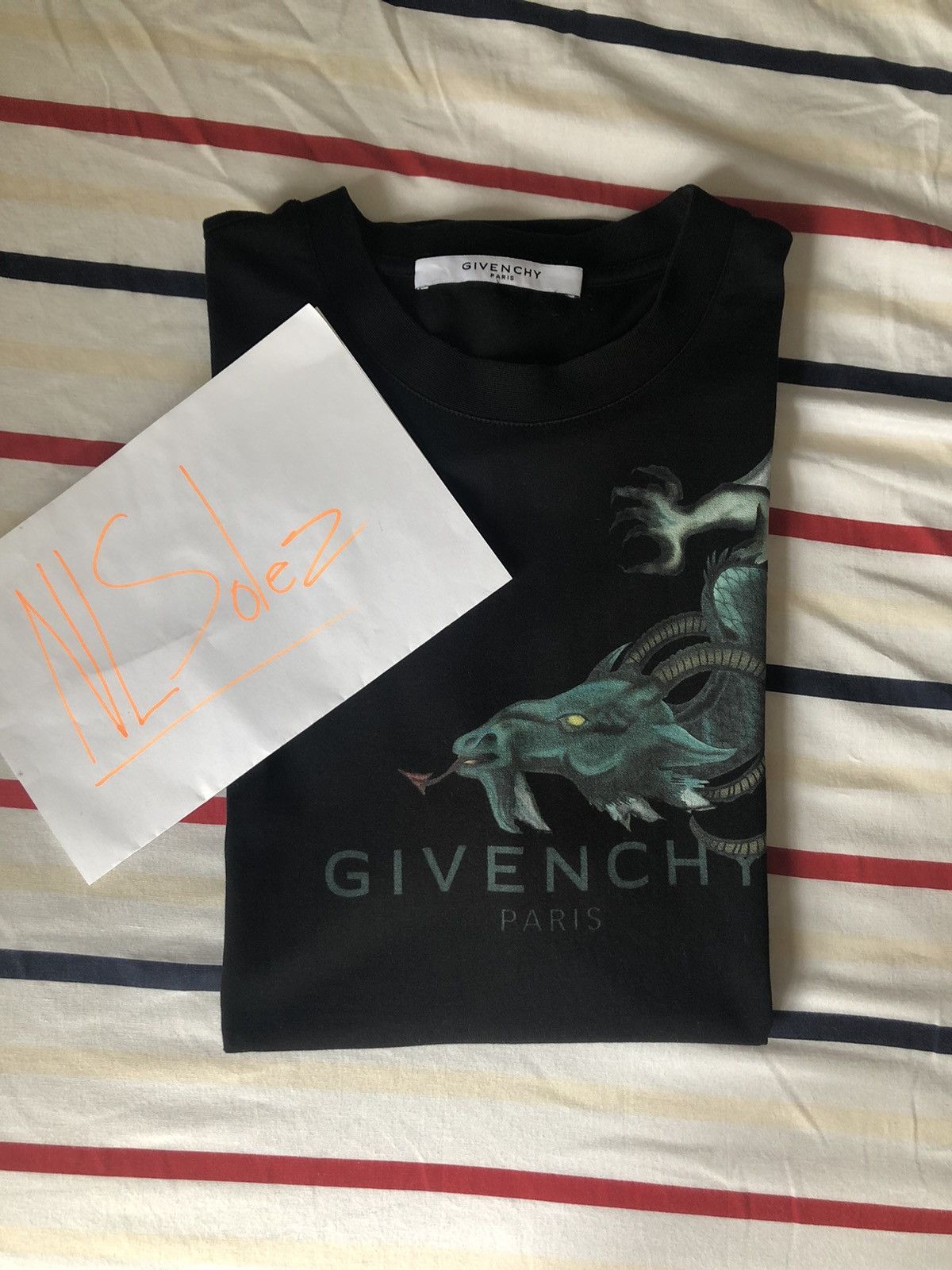 Givenchy hotsell shirt dragon