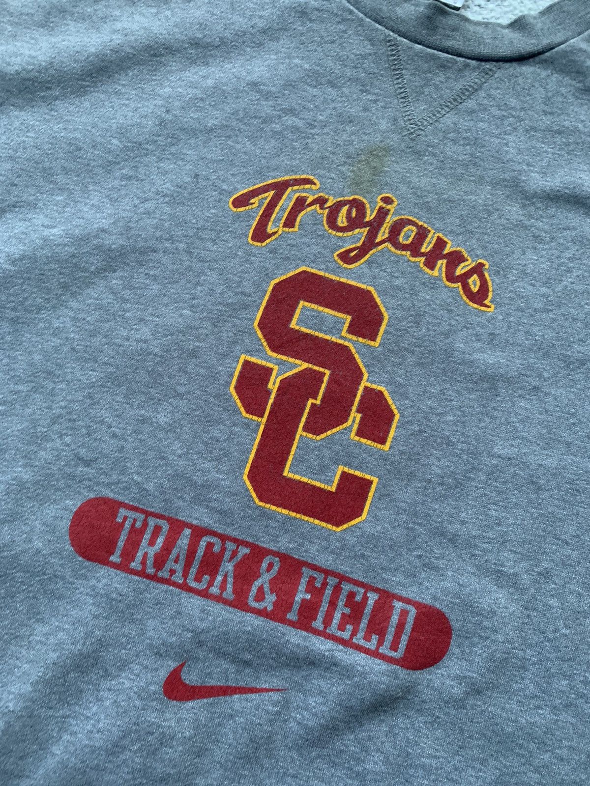 Nike Vintage Nike USC Trojans Sweatshirt Size US M / EU 48-50 / 2 - 2 Thumbnail