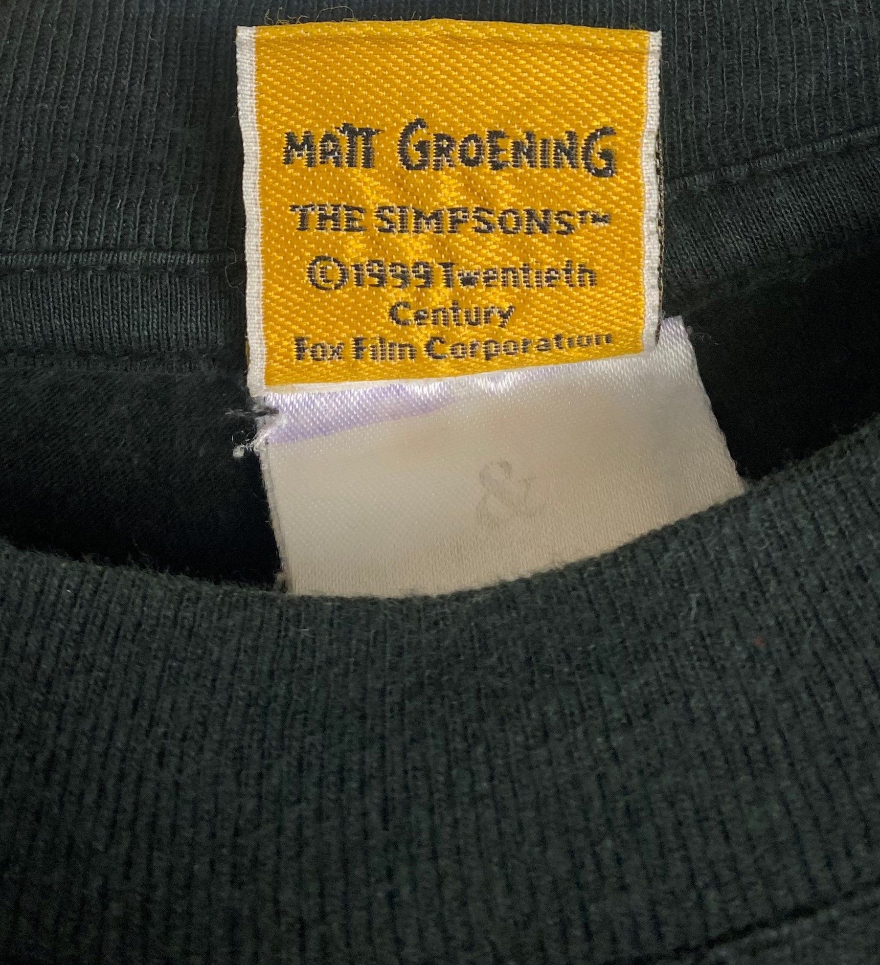The Simpsons 1999 Vintage SIMPSONS Drunk Homer Laying Print T-Shirt M393 Size US L / EU 52-54 / 3 - 6 Thumbnail