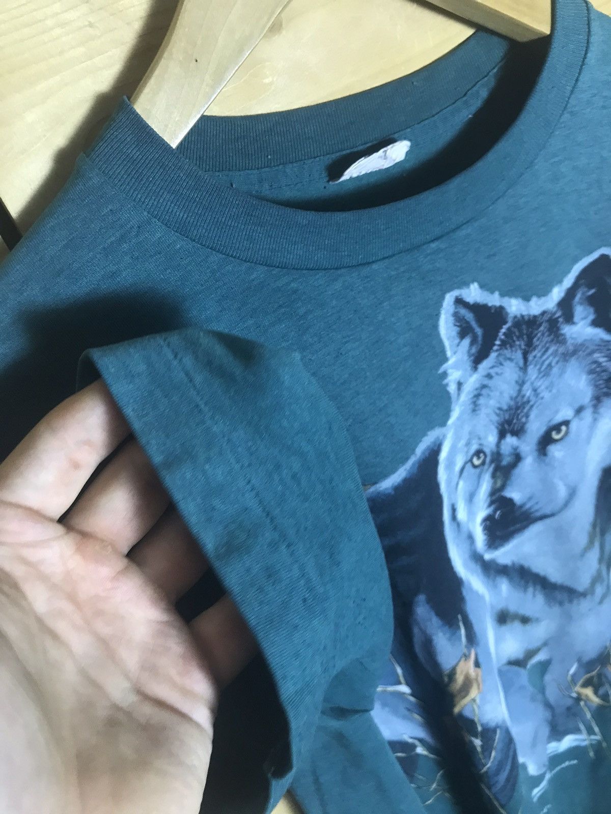 Vintage 1993 Vintage 90s Harlequin wolfs single stitch t-shirt Size US M / EU 48-50 / 2 - 7 Thumbnail