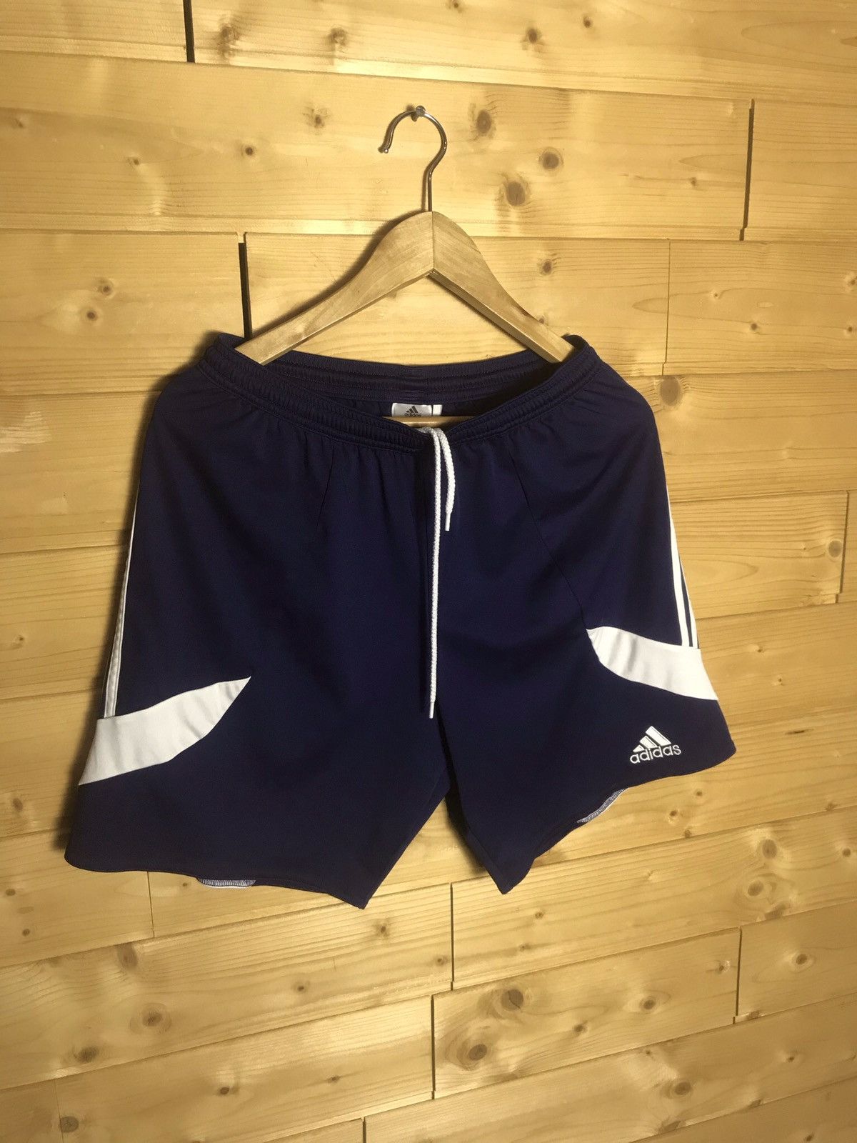 Vintage Adidas shorts Size US 32 / EU 48 - 1 Thumbnail