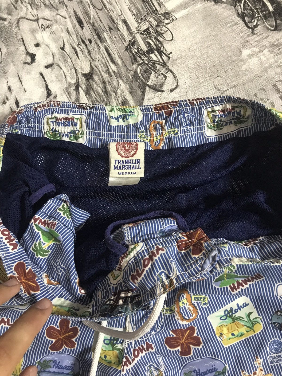 Franklin & Marshall Franklin Marshall graphics shorts Size US 32 / EU 48 - 7 Thumbnail