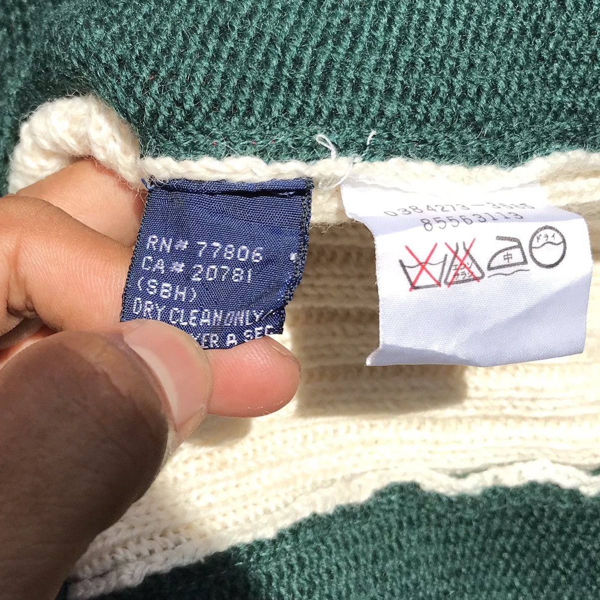 Tommy Hilfiger × Tommy Jeans × Vintage Vintage Tommy Hilfiger Knitwear Spellout Embroidery Tommy Size US M / EU 48-50 / 2 - 8 Thumbnail