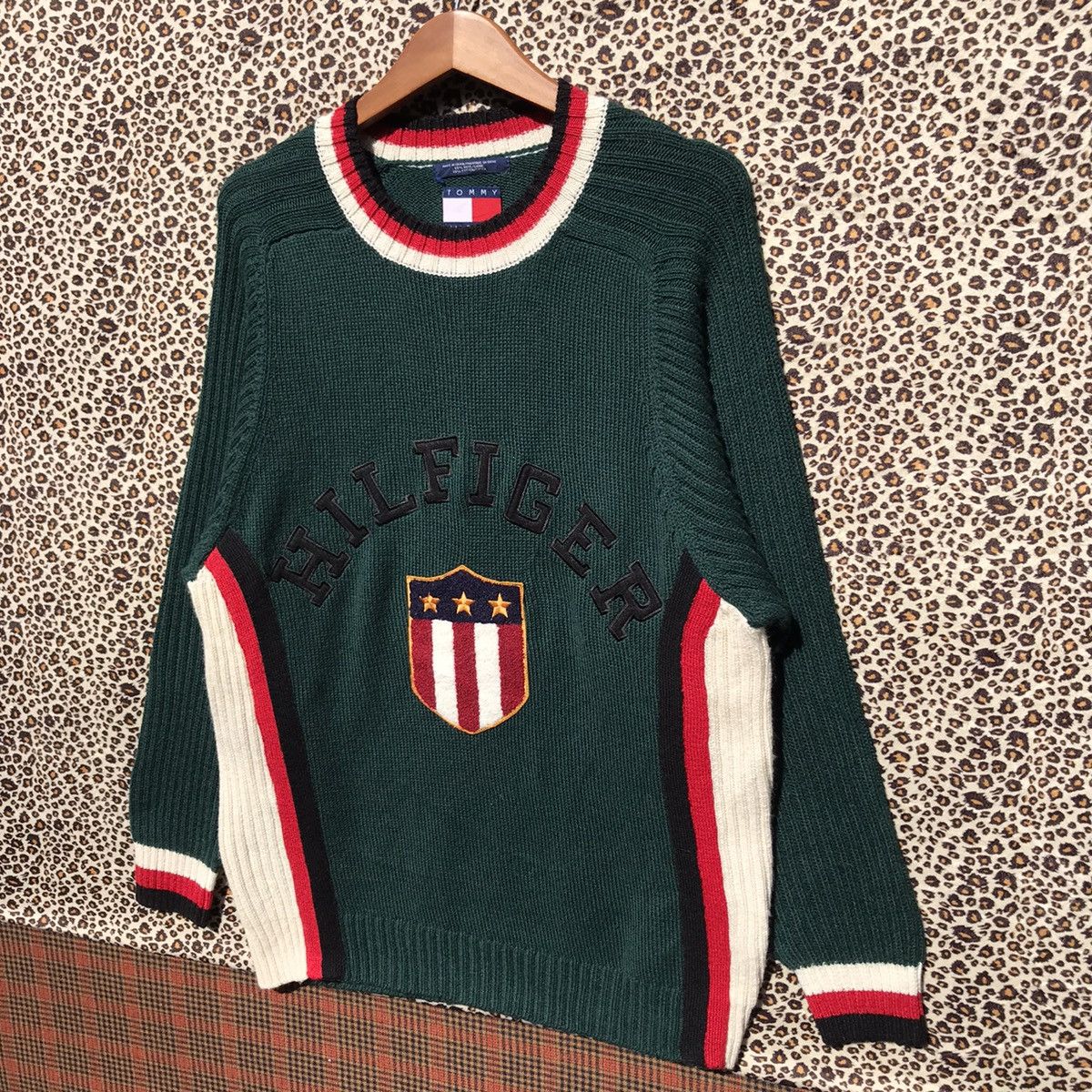 Tommy Hilfiger × Tommy Jeans × Vintage Vintage Tommy Hilfiger Knitwear Spellout Embroidery Tommy Size US M / EU 48-50 / 2 - 3 Thumbnail