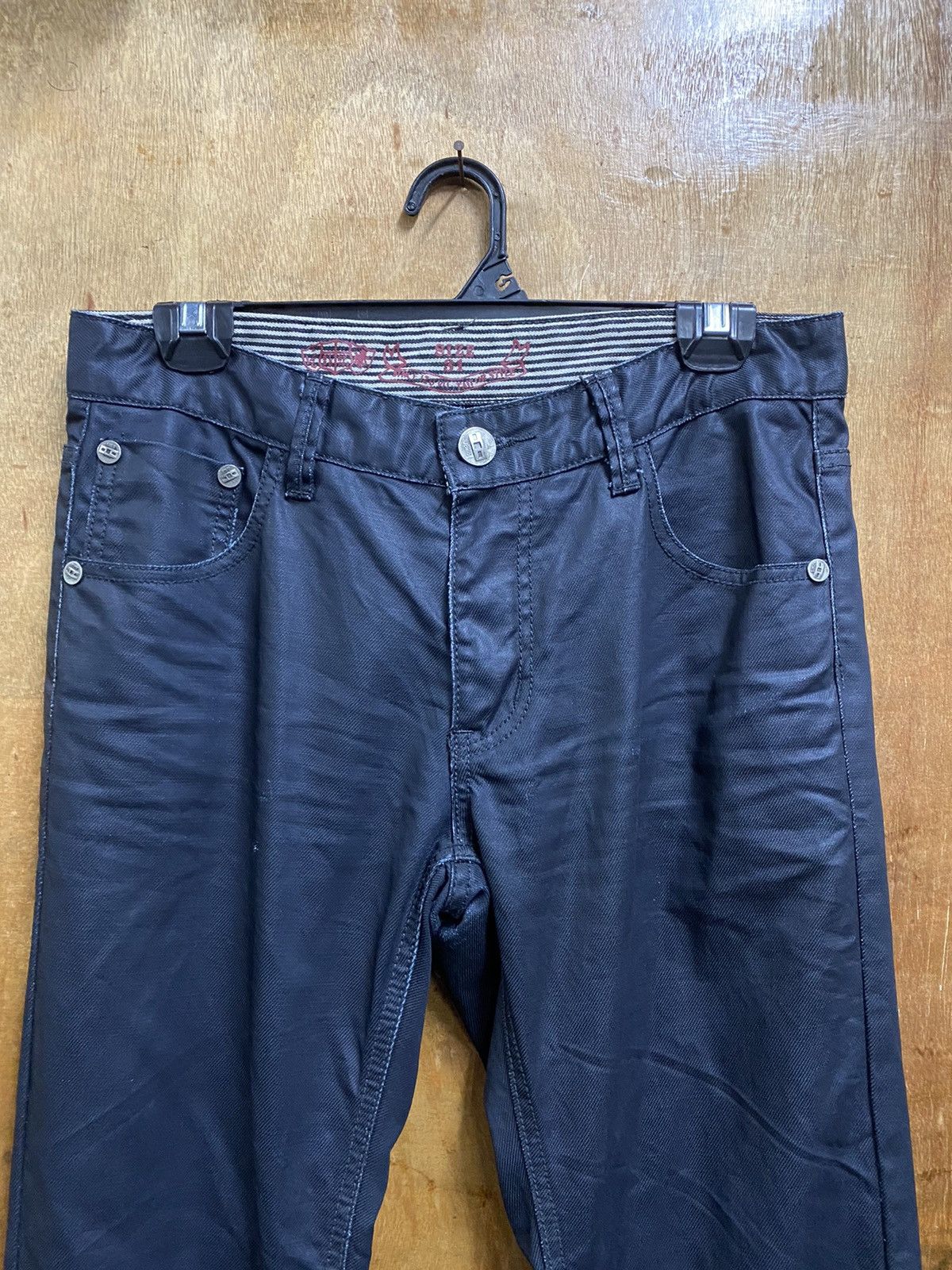 Tornado Mart Japanese Oil Cloth Unknown Brand Jeans @297 Size US 31 - 2 Thumbnail