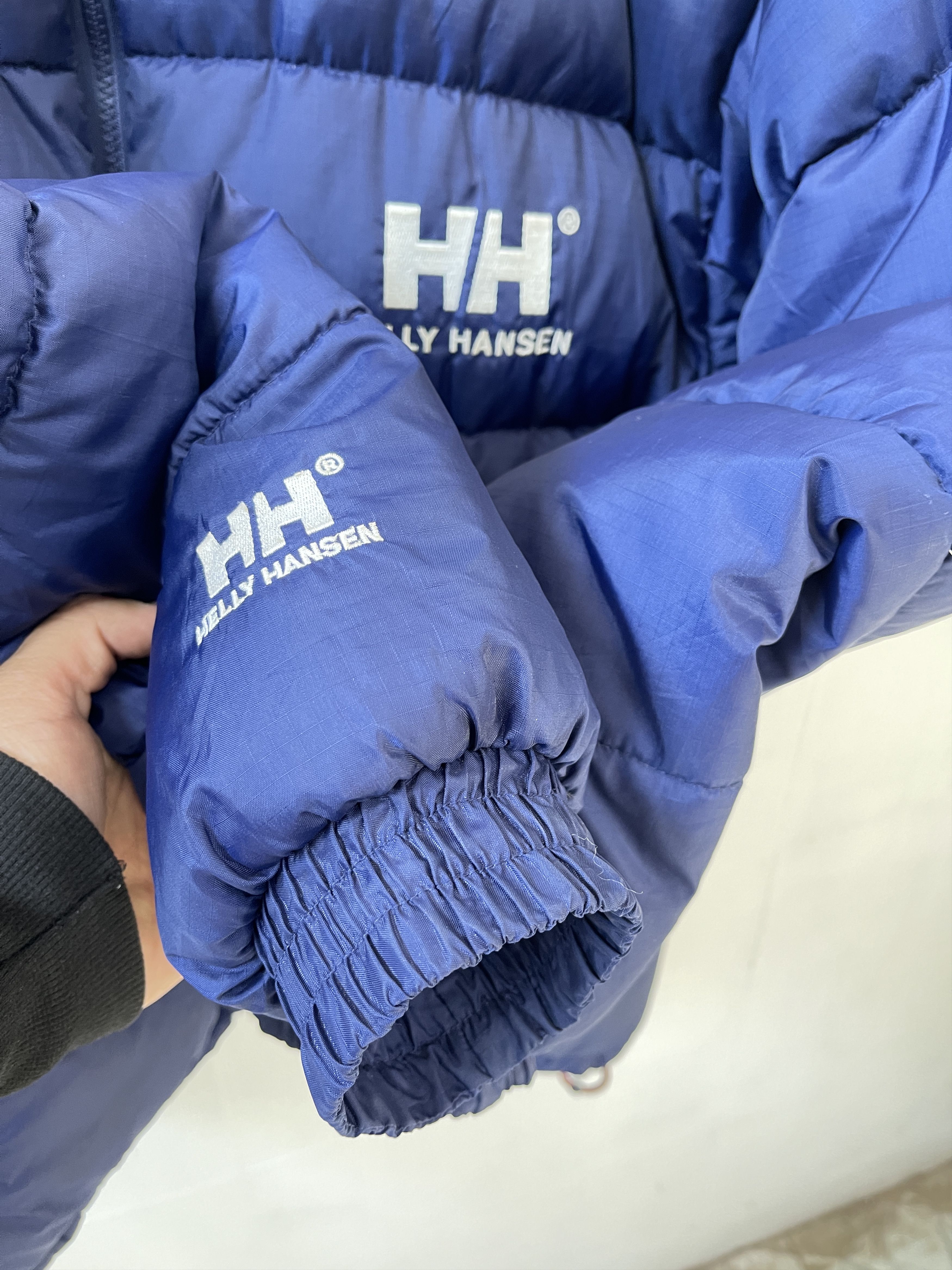 Helly Hansen 🔥 Helly Hansen puffer jacket reversible rare xl size Size US XL / EU 56 / 4 - 16 Thumbnail
