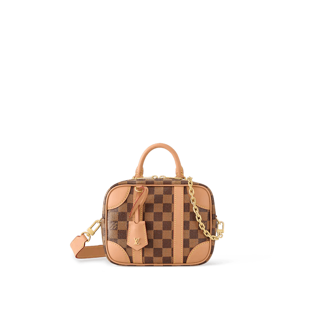 My Valisette Souple BB out & about : r/Louisvuitton