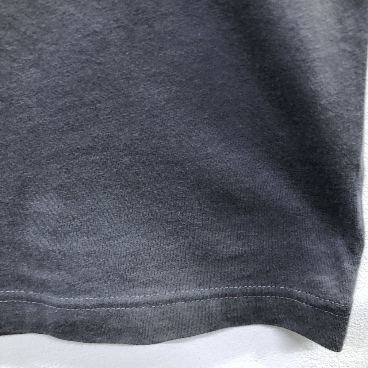 Uniqlo Jujutsu Kaisen X Uniqlo Satoru Gojo Single Pocket Tshirt Size US L / EU 52-54 / 3 - 7 Thumbnail