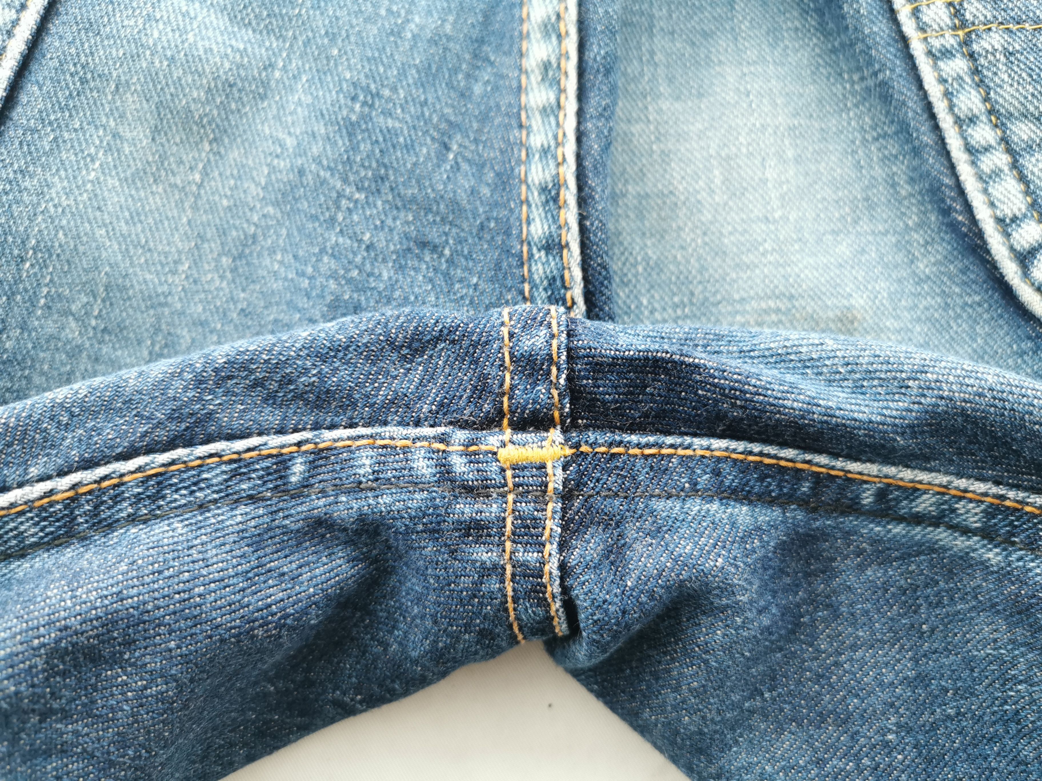 Vintage 90s Lee Denim Jeans Made In Japan Size 31/31x33