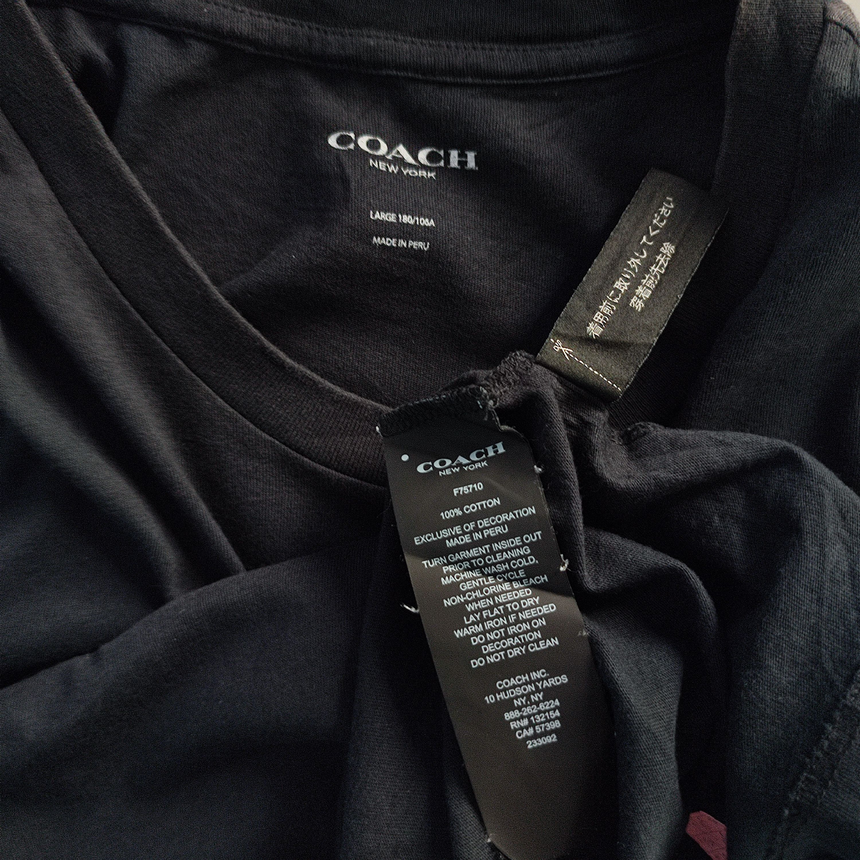 Coach × Vintage COACH Italian Designer Single Pocket Design Tshirt Size US L / EU 52-54 / 3 - 4 Thumbnail
