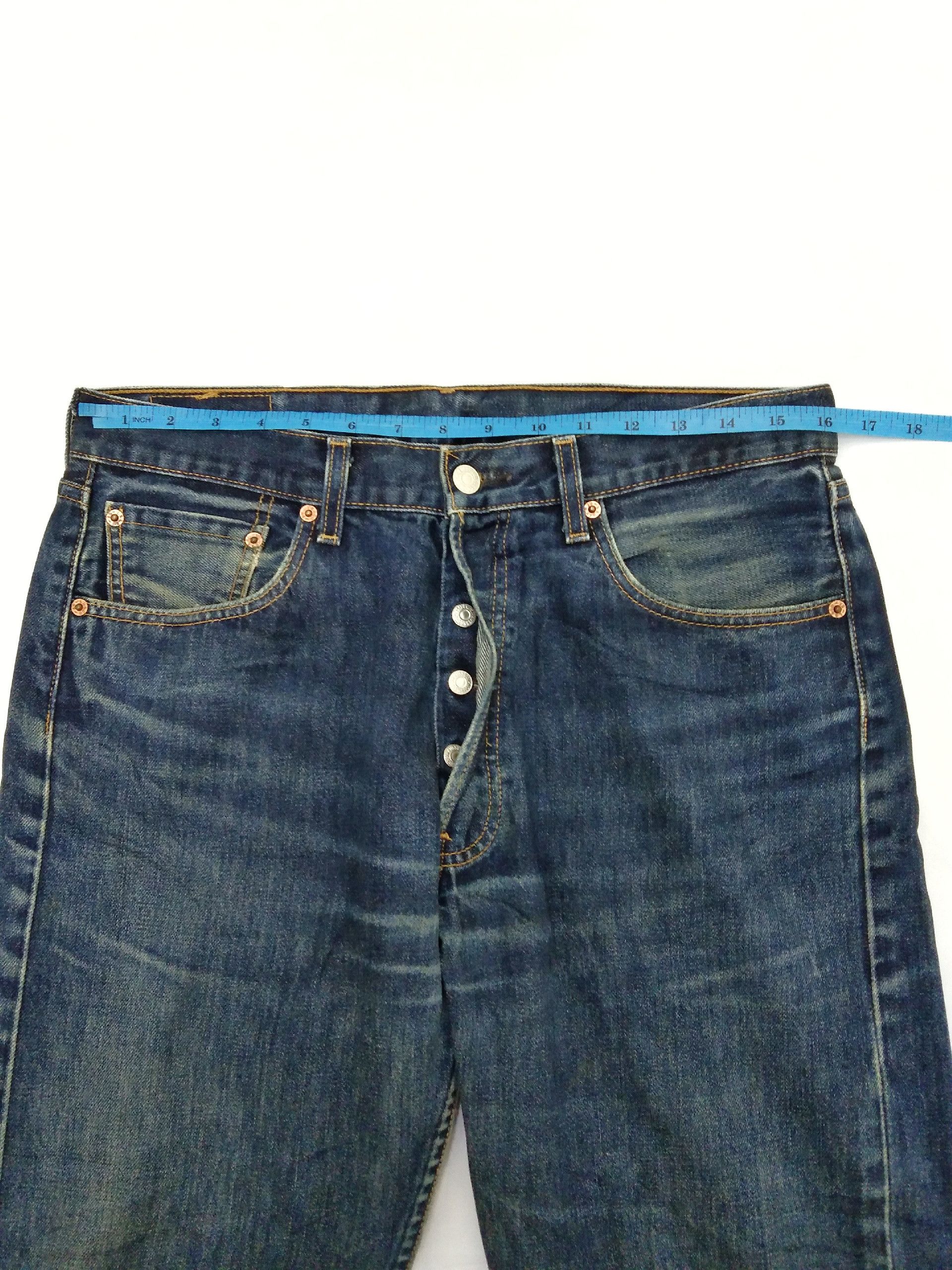 Levi's Vintage Levi's 501 Faded Blue Distressed Jeans 32x29 Size US 32 / EU 48 - 5 Thumbnail