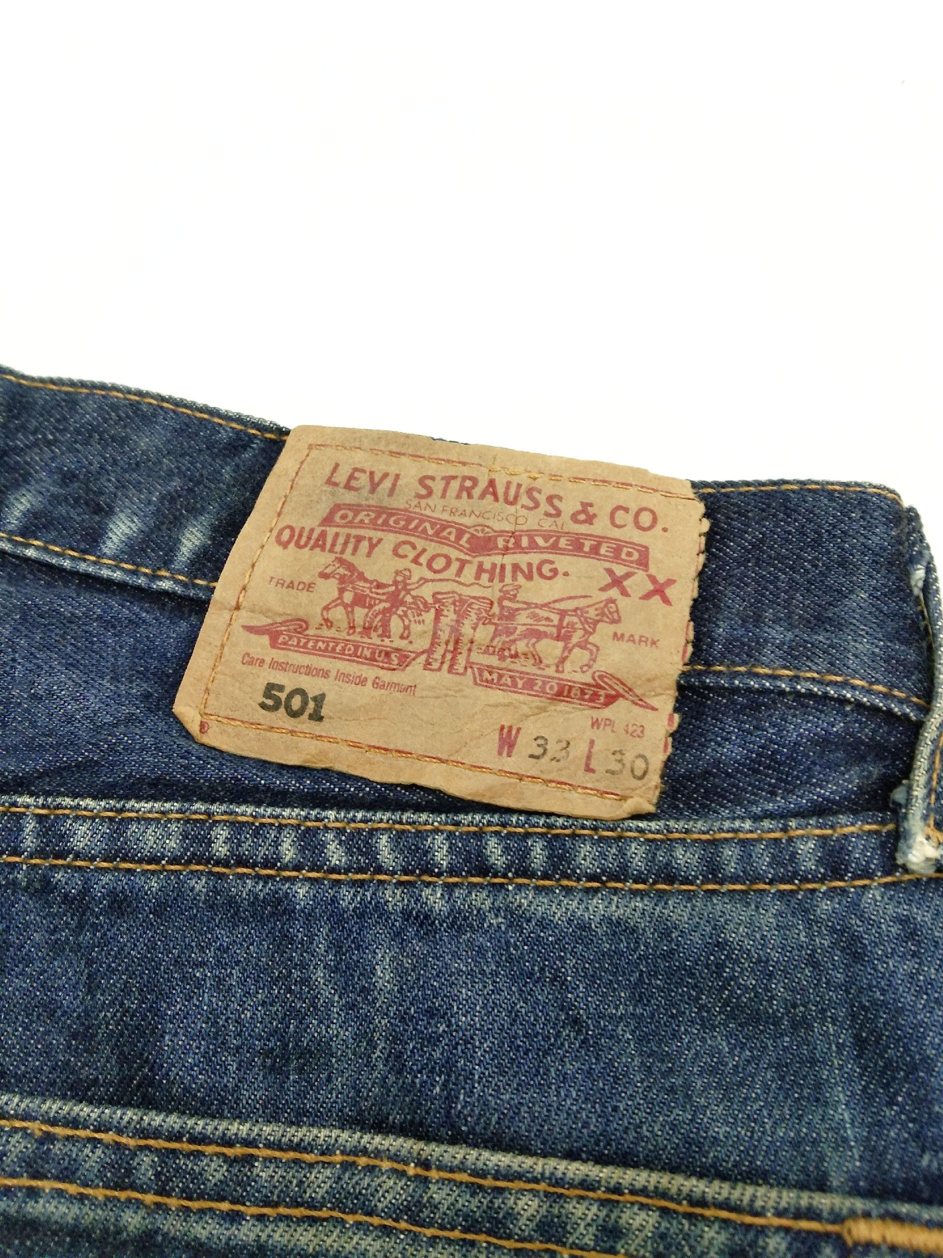 Levi's Vintage Levi's 501 Faded Blue Distressed Jeans 32x29 Size US 32 / EU 48 - 3 Thumbnail