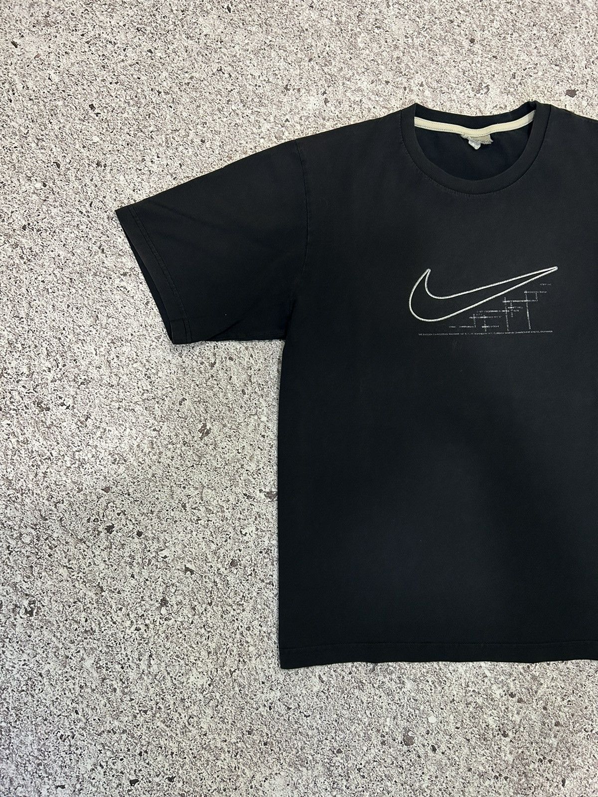 Nike × Vintage Vintage 90’s Nike Logo Swoosh T-Shirt Hype Y2K Size US XL / EU 56 / 4 - 2 Thumbnail