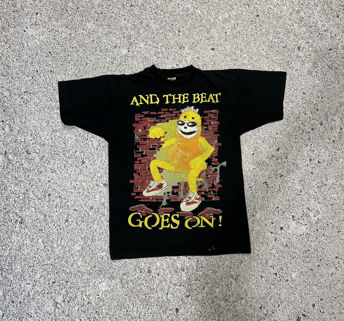 Band Tees × Vintage Vintage The Whispers And The beat Goes On Promo Rock T-shirt Size US L / EU 52-54 / 3 - 1 Thumbnail