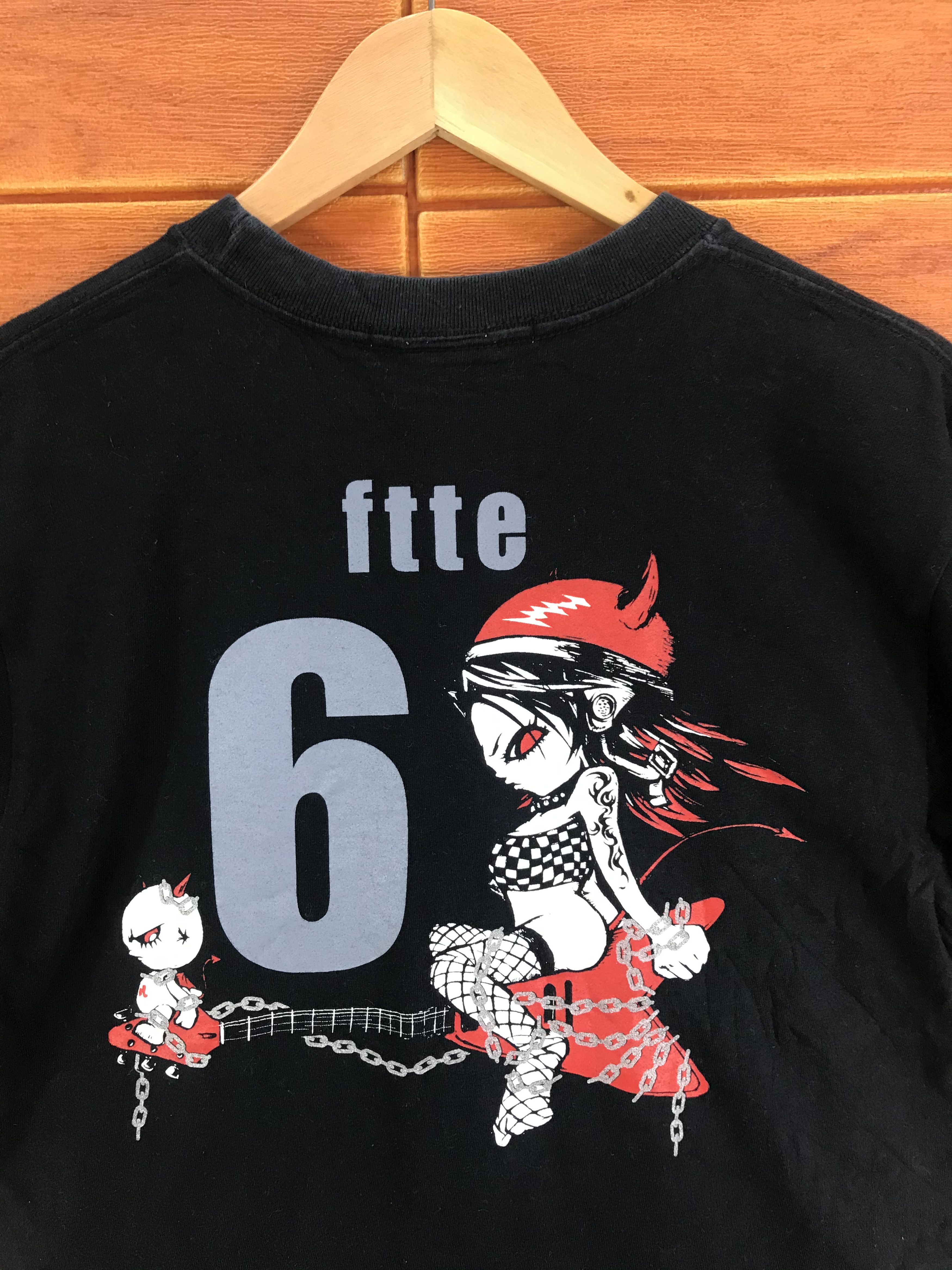 Anime Vintage Cospa Fate 666 Flying Guitar Anime T-Shirt Size US M / EU 48-50 / 2 - 3 Thumbnail