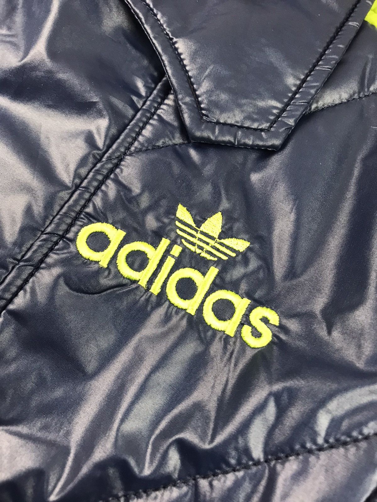 Adidas VINTAGE ADIDAS SKI JACKET MADE IN JAPAN 🇯🇵 Size US M / EU 48-50 / 2 - 11 Thumbnail