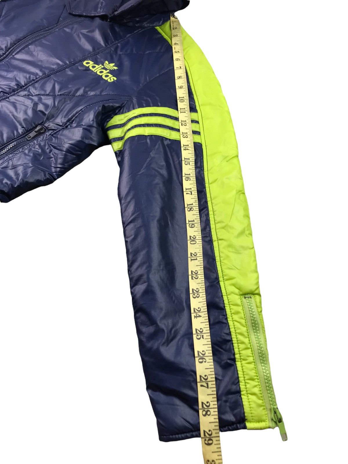 Adidas VINTAGE ADIDAS SKI JACKET MADE IN JAPAN 🇯🇵 Size US M / EU 48-50 / 2 - 22 Thumbnail