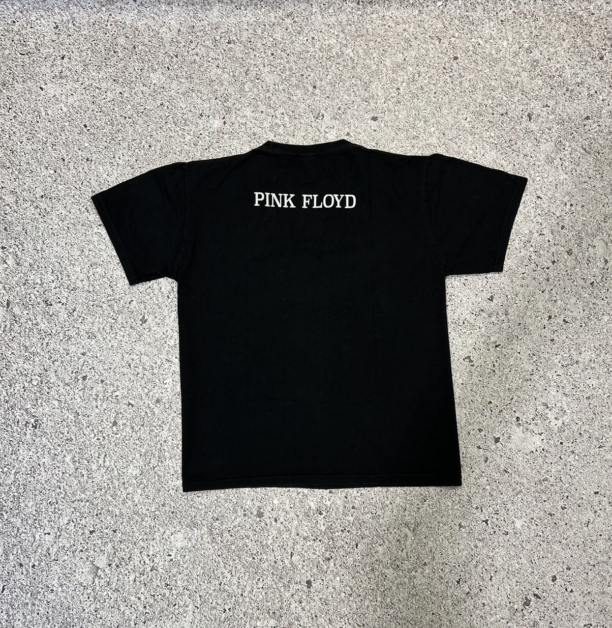 Band Tees × Pink Floyd × Vintage Vintage 90’s Pink Floyd Dark Side Of The Moon Rock T-Shirt Size US XL / EU 56 / 4 - 4 Thumbnail