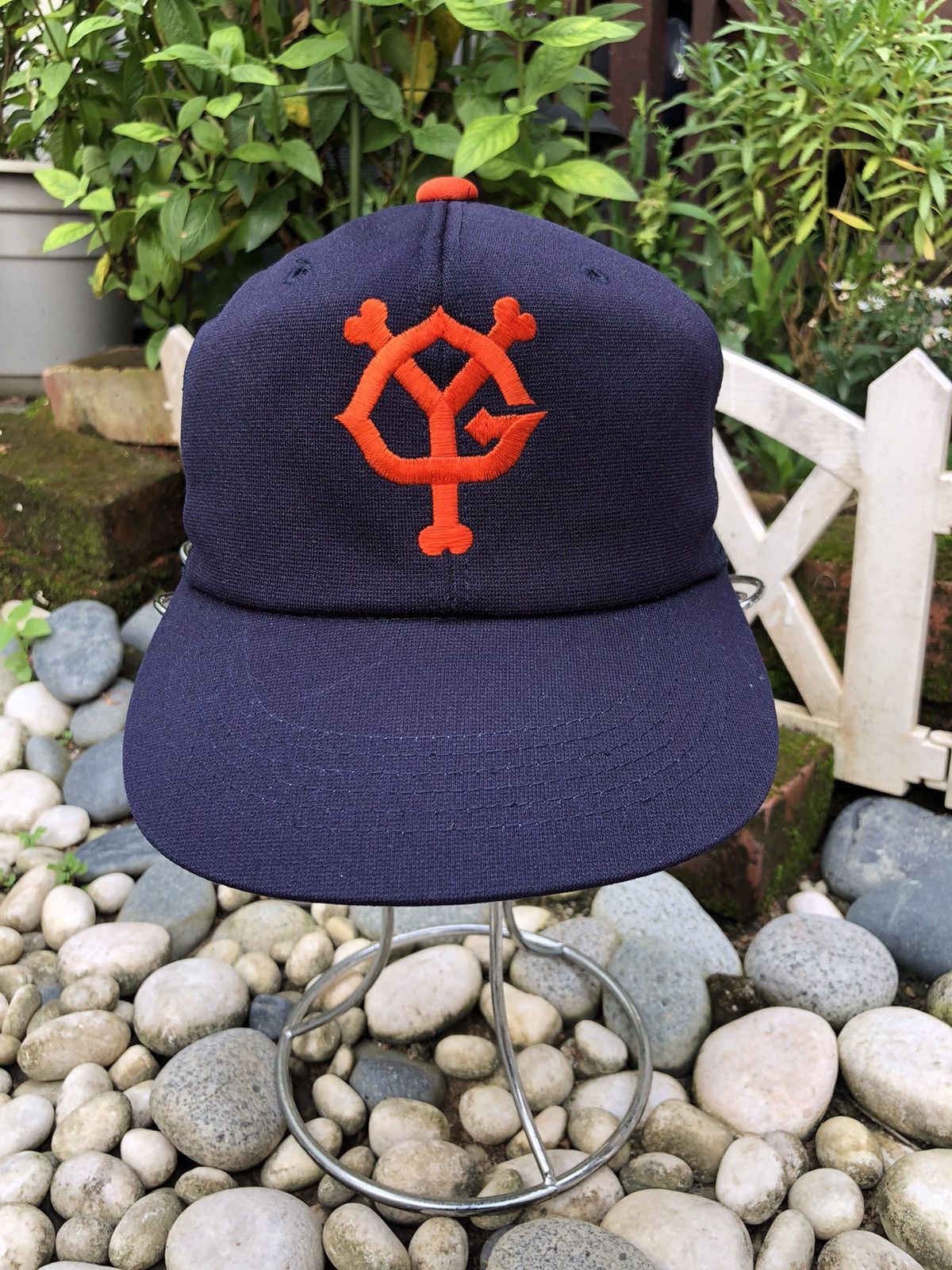 Japanese Brand COMBO TOKYO YOMIURI GIANTS BASEBALL TRUCKERS CAP HAT Size ONE SIZE - 2 Thumbnail