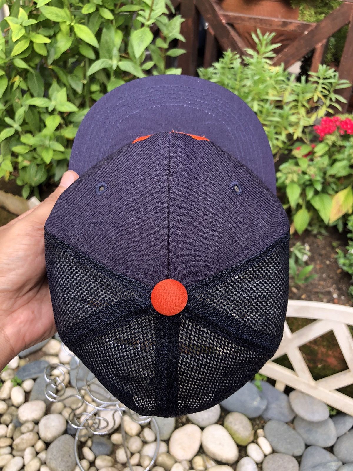 Japanese Brand COMBO TOKYO YOMIURI GIANTS BASEBALL TRUCKERS CAP HAT Size ONE SIZE - 7 Thumbnail