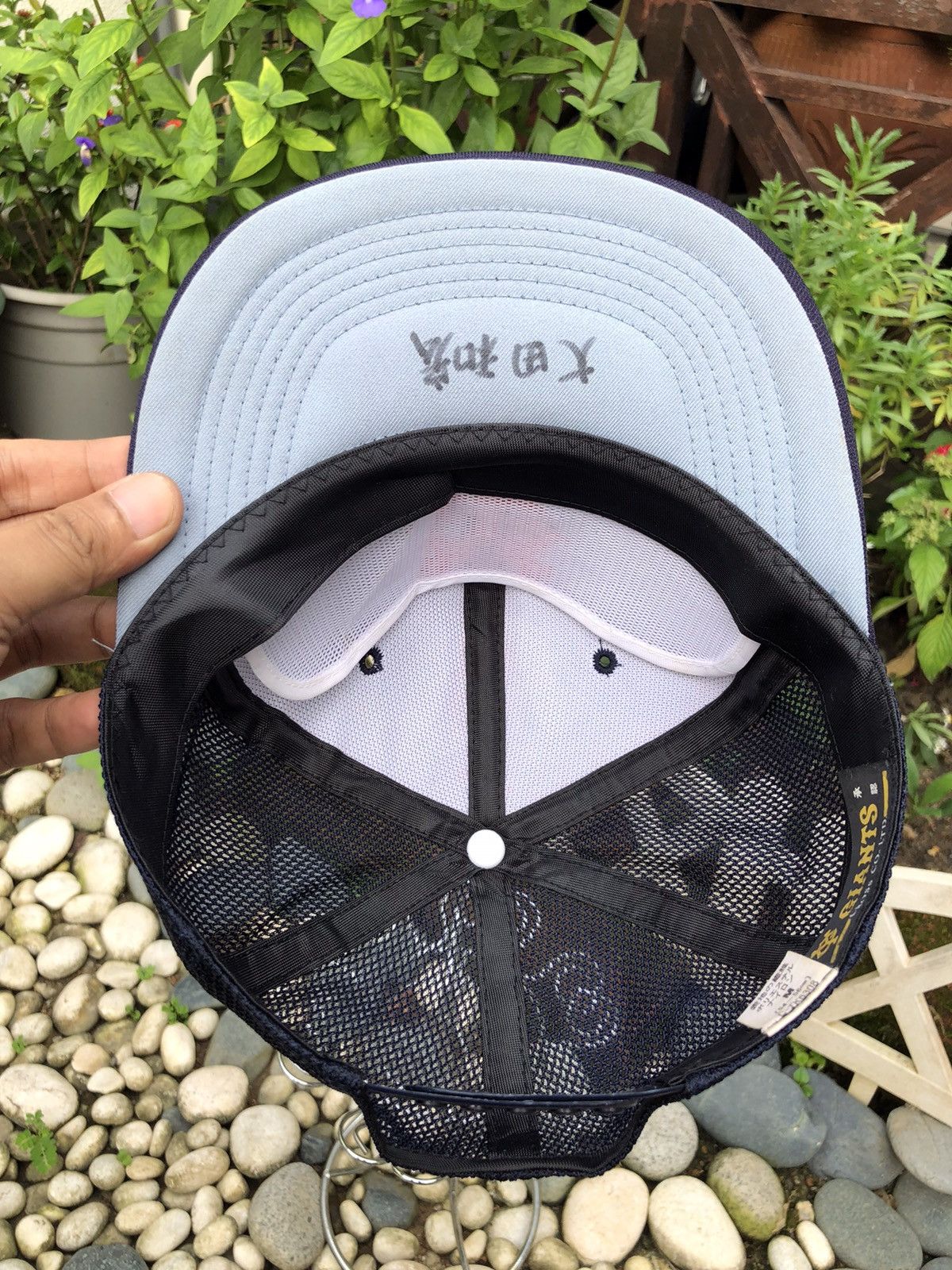 Japanese Brand COMBO TOKYO YOMIURI GIANTS BASEBALL TRUCKERS CAP HAT Size ONE SIZE - 9 Thumbnail