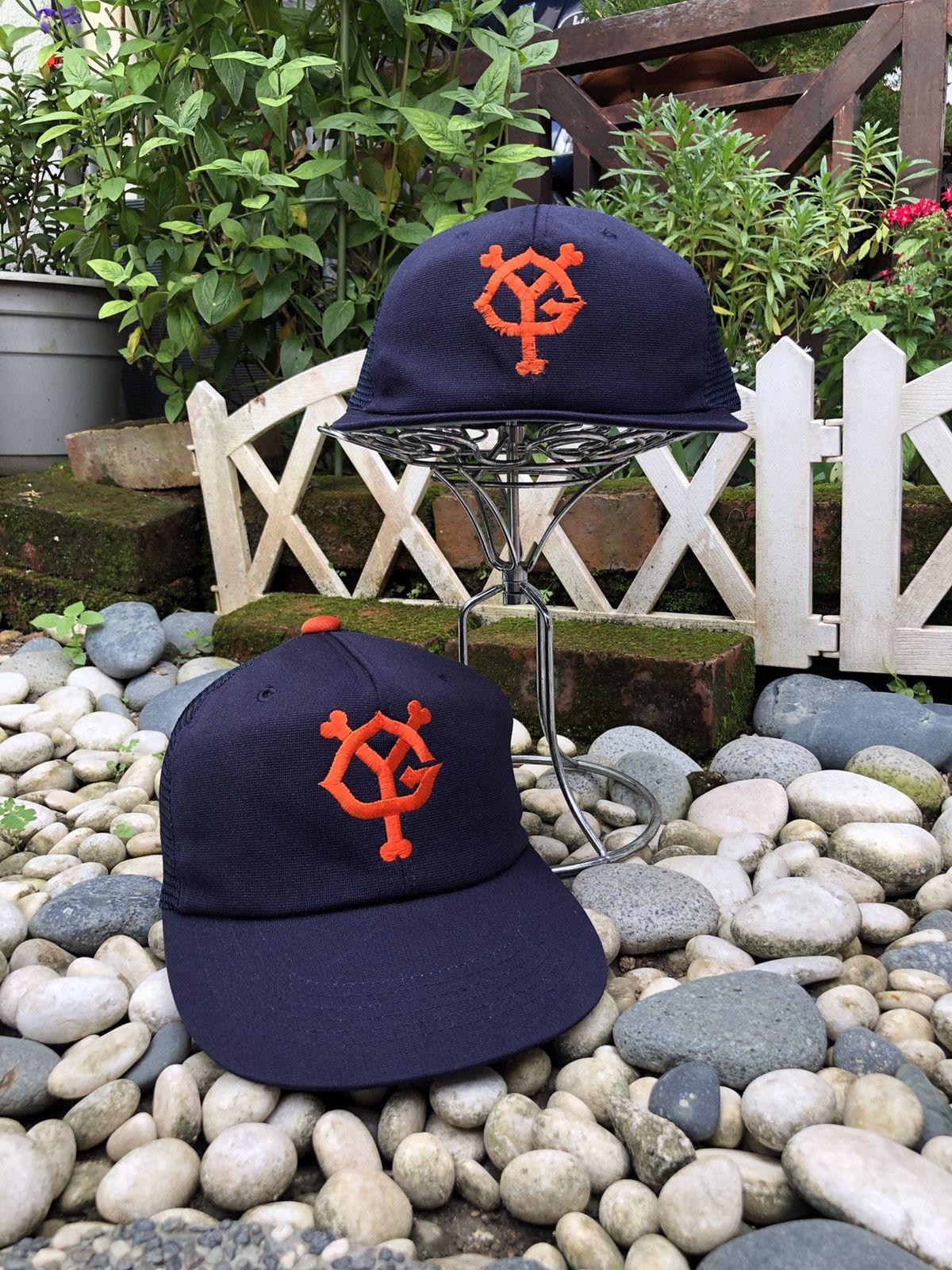 Japanese Brand COMBO TOKYO YOMIURI GIANTS BASEBALL TRUCKERS CAP HAT Size ONE SIZE - 1 Thumbnail
