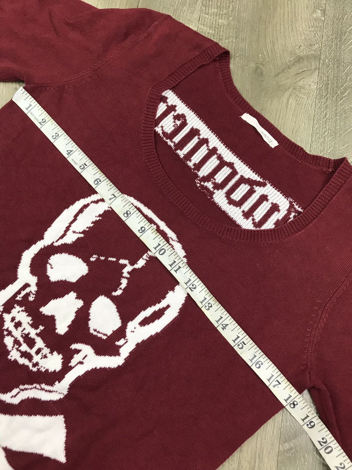 MOUSSY JUDGEMENT SKULLS LONG SLEEVE
