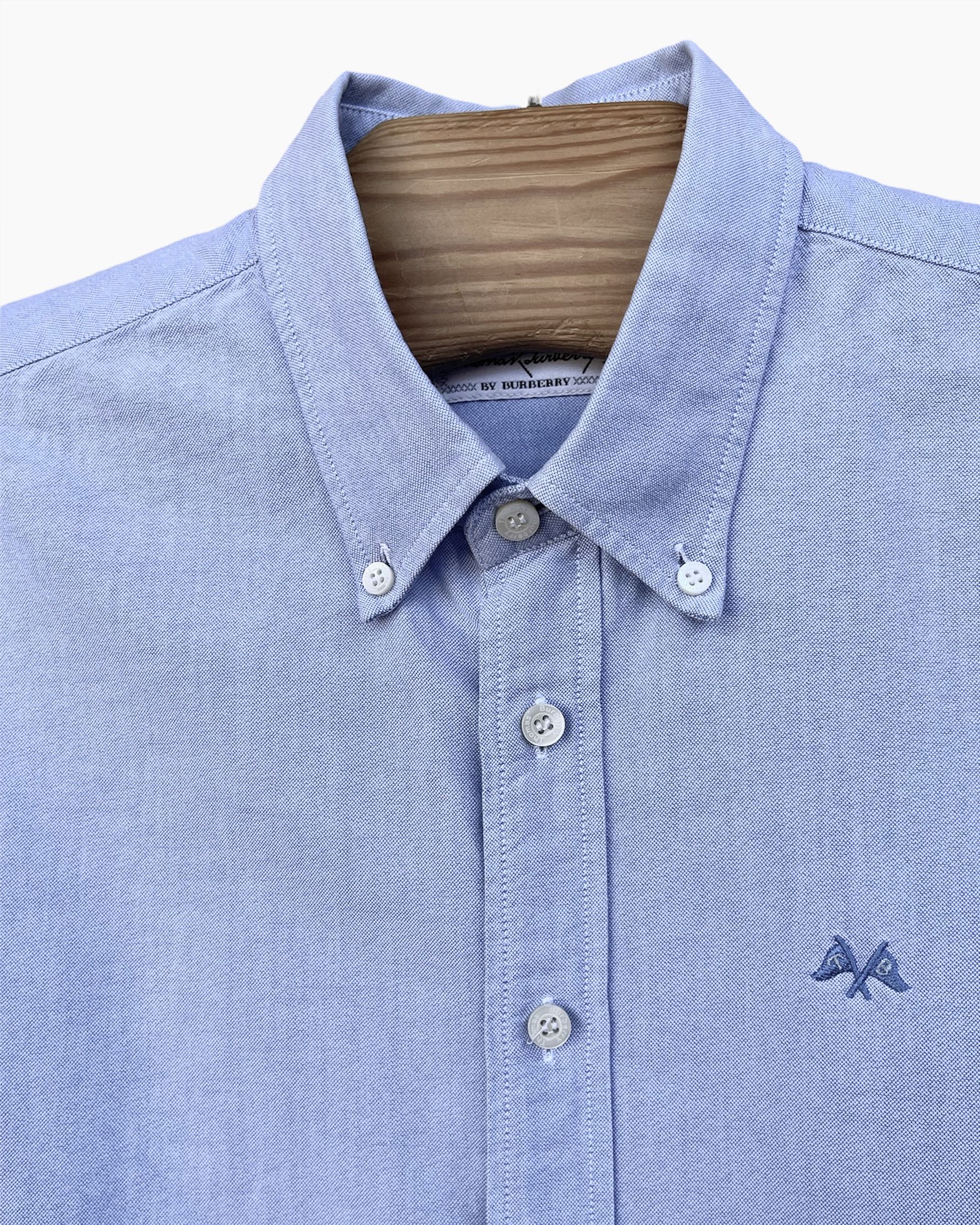 Burberry 🔥 TB Burberry blue classic shirt size L Size US L / EU 52-54 / 3 - 6 Thumbnail