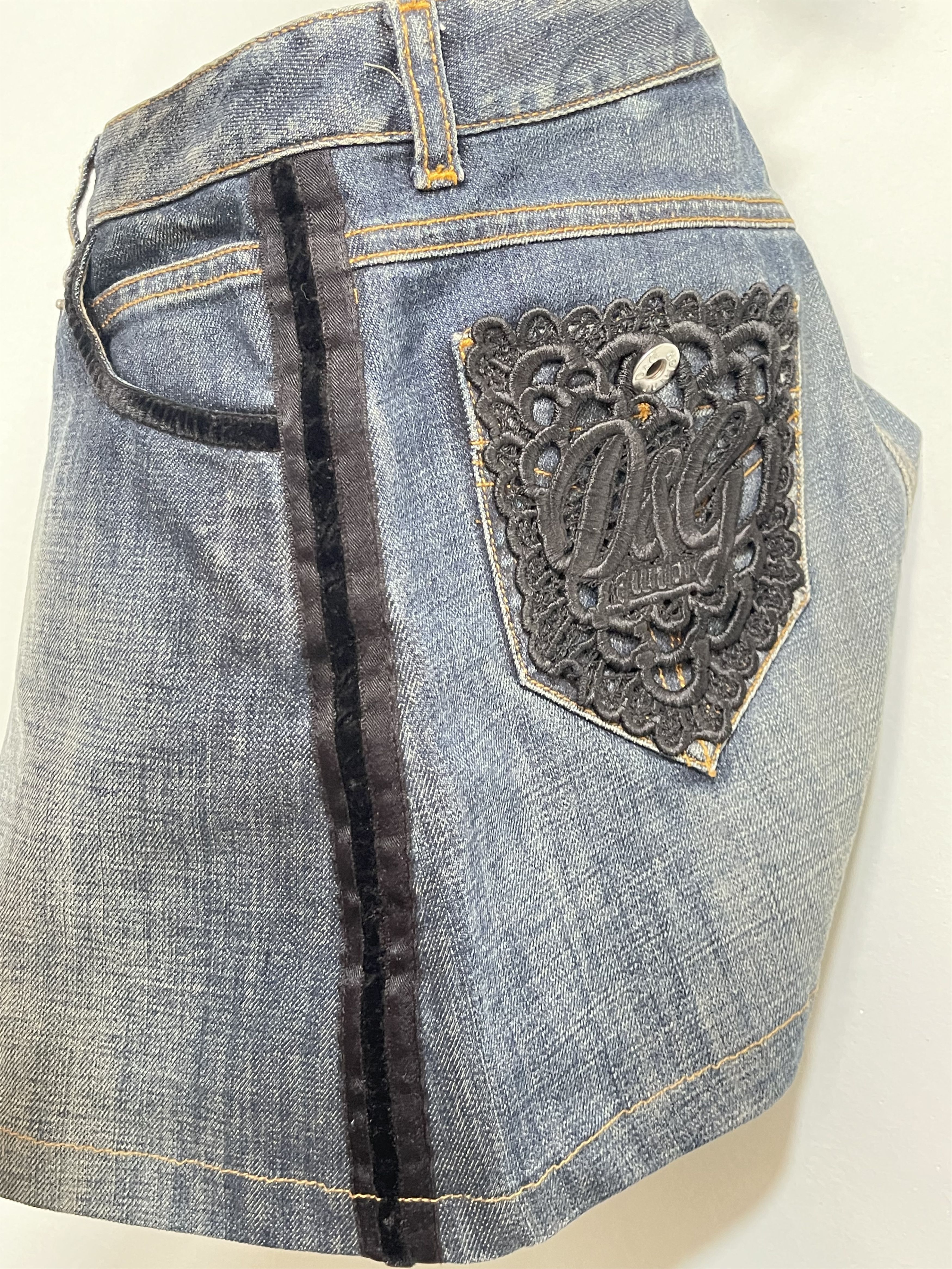 Dolce & Gabbana Denim skirt dolce gabbana women xs 14 years d&g Size 26" / US 2 / IT 38 - 6 Thumbnail
