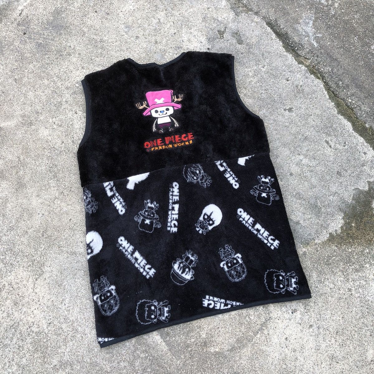 Anime × Japanese Brand × One Piece 🔥Rare🔥🇯🇵One Piece Embroidery Sherpa Fleece Outdoor Vests Size US S / EU 44-46 / 1 - 6 Thumbnail