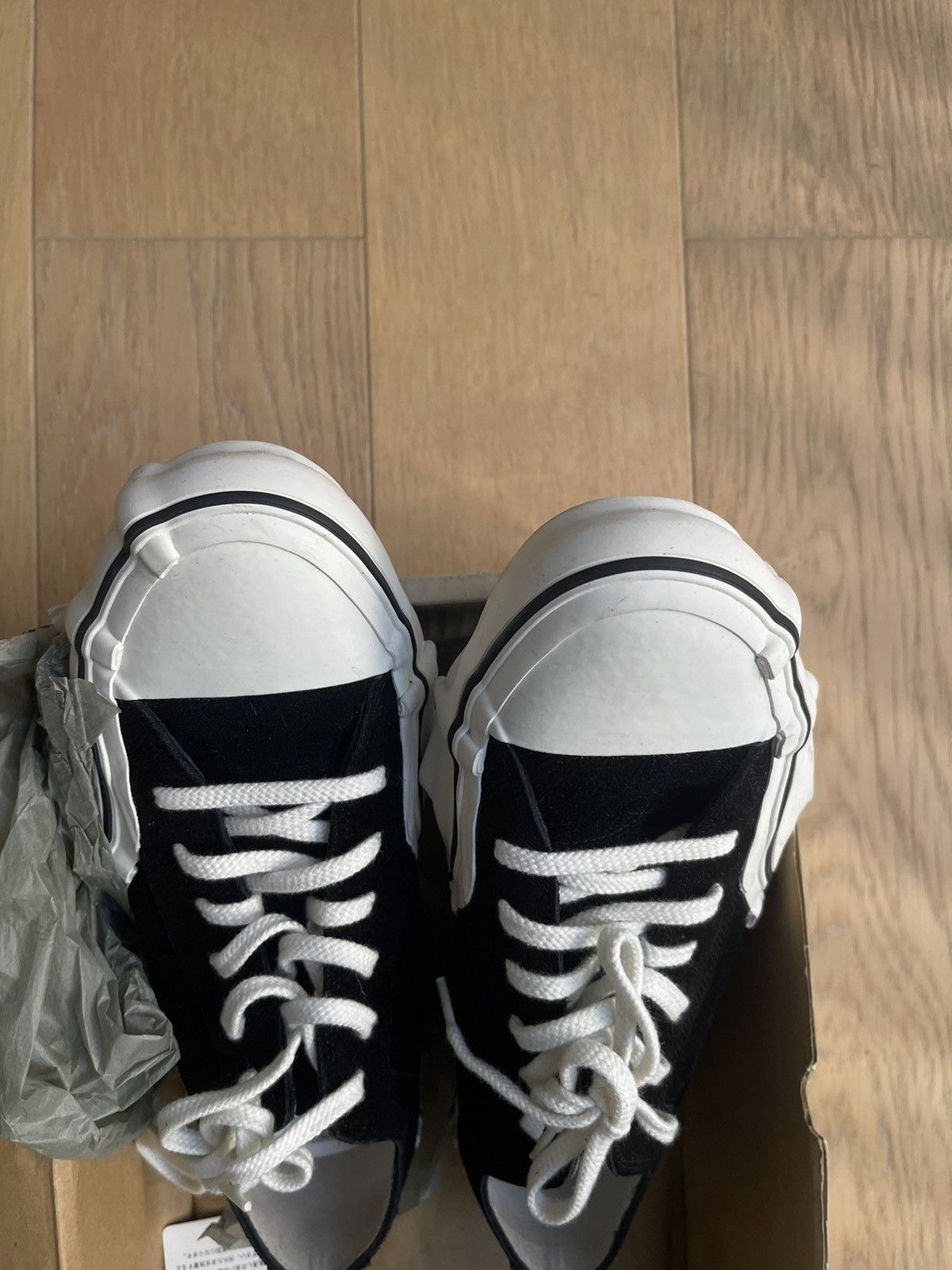 Maison MIHARA YASUHIRO Maison Mihara Yasuhiro FW17 Imperfect Sole Sneaker Size US 9.5 / EU 42-43 - 8 Thumbnail