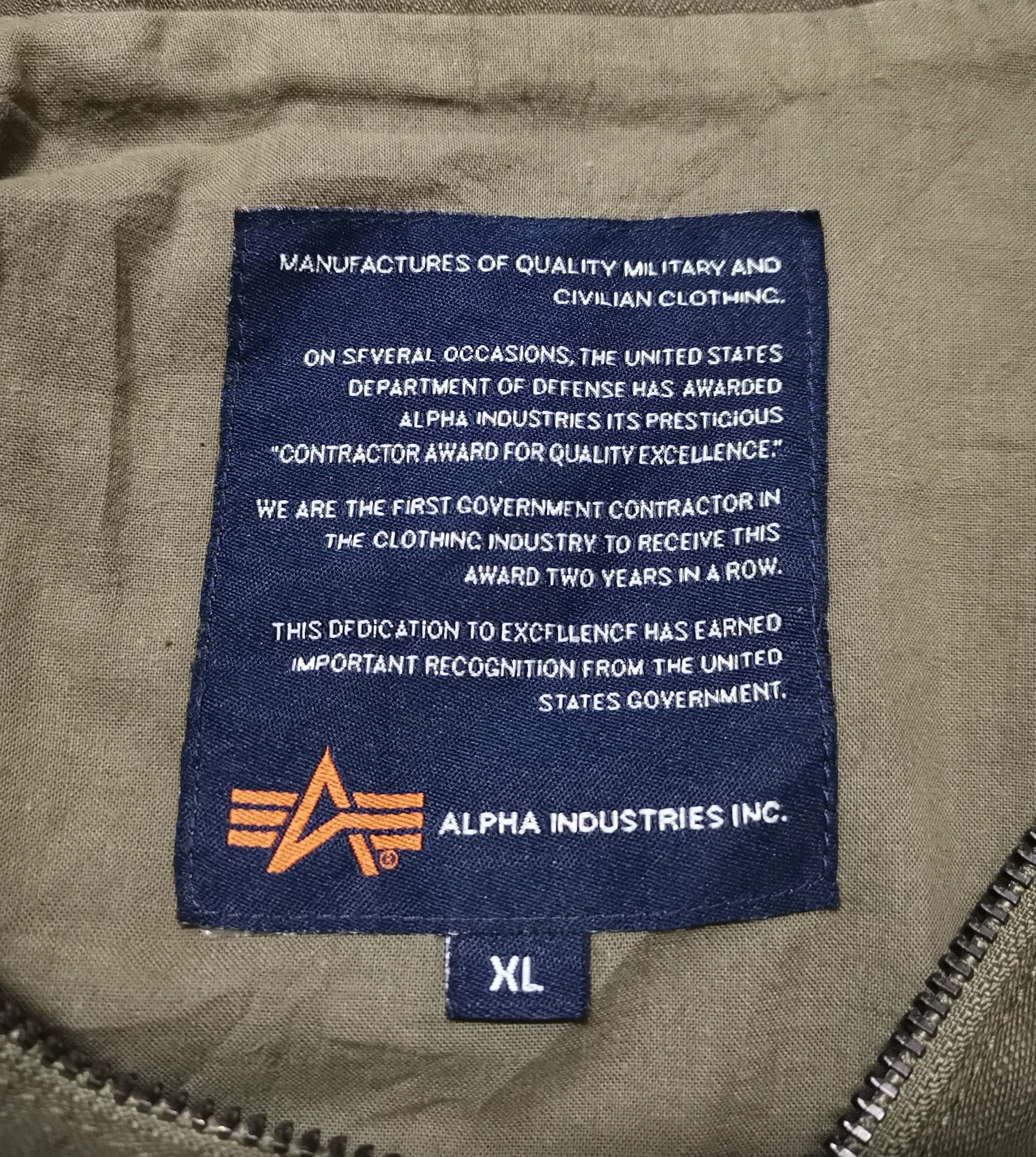 Alpha Industries 🔥CYBER WEEK FIRE SALE🔥Alpha Industries Zippered Jacket Size US XL / EU 56 / 4 - 6 Thumbnail