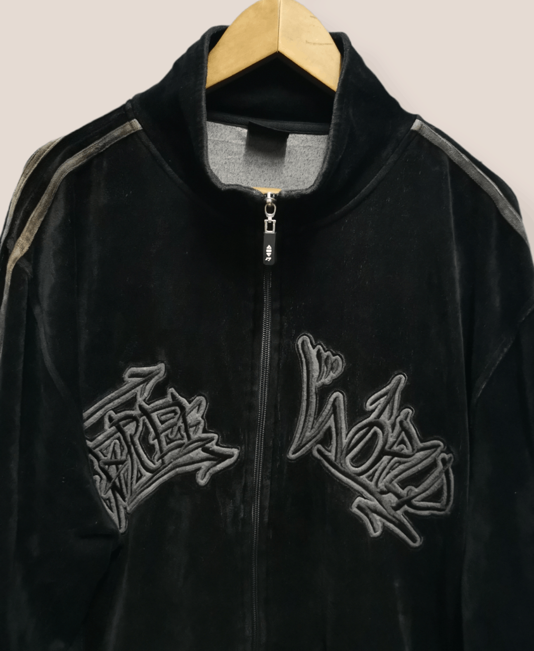 Other × Velvet 🔥CYBER WEEK FIRE SALE🔥Vintage Velvet Jacket Embroidered Size US XL / EU 56 / 4 - 6 Thumbnail