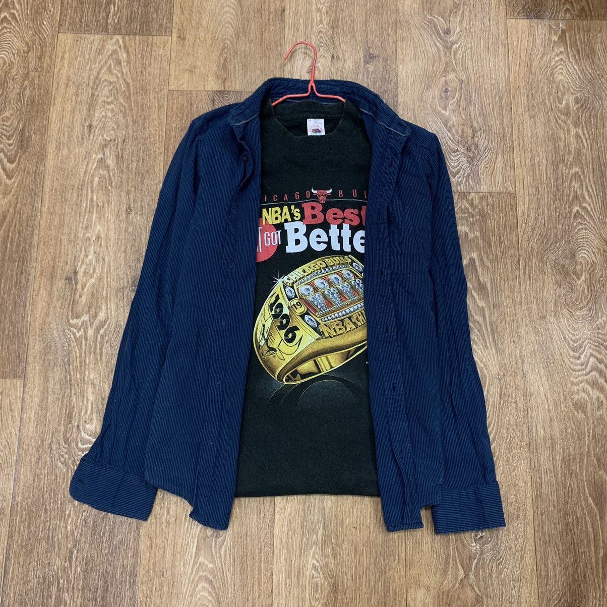 Vintage Vintage NBA Graphic Tee Belle Streetwear Y2K Skate Slim M Size US M / EU 48-50 / 2 - 1 Thumbnail