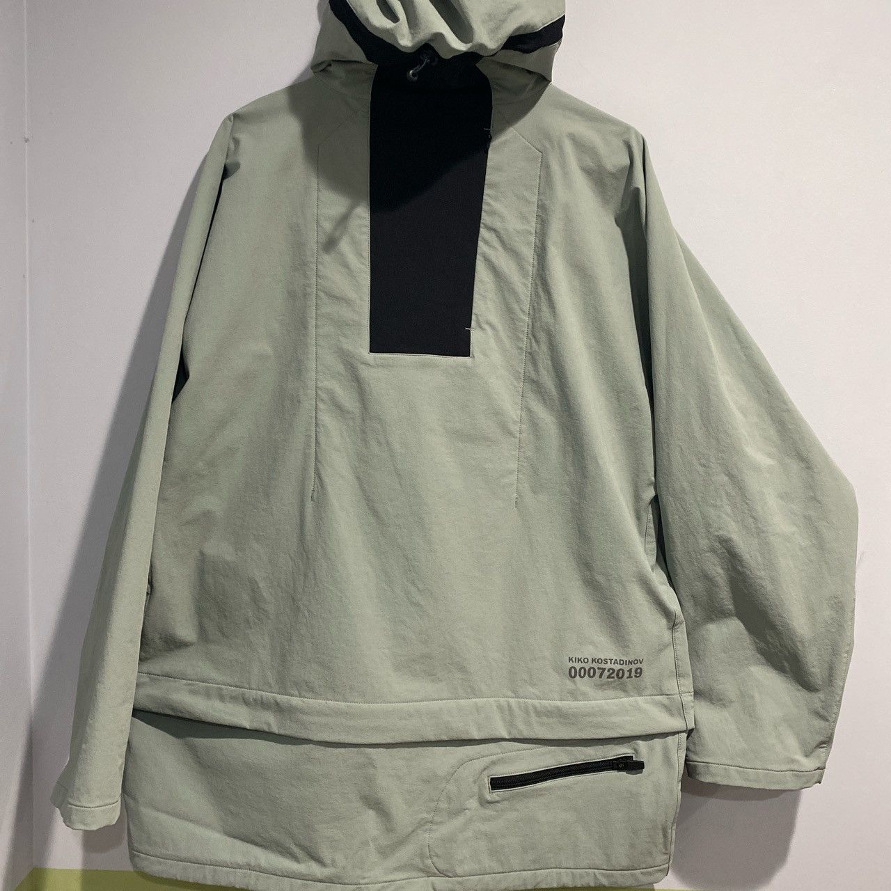 Asics × Kiko Kostadinov Kiko Kostadinov x Asics Poncho Size US M / EU 48-50 / 2 - 3 Thumbnail