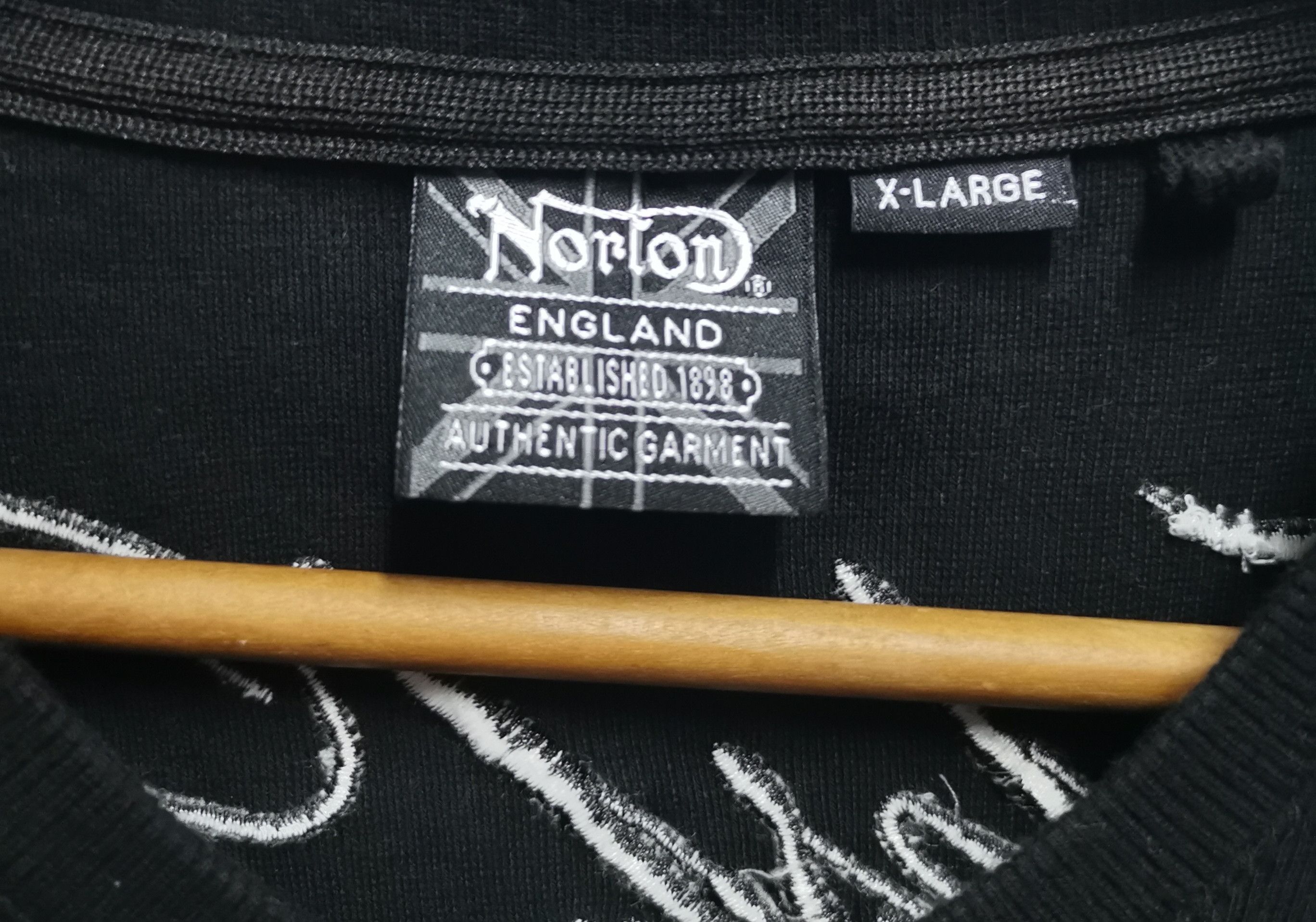 Norton 🔥Best Offer 🔥Norton Black Tees Embroidery Big Logo Size US L / EU 52-54 / 3 - 9 Thumbnail
