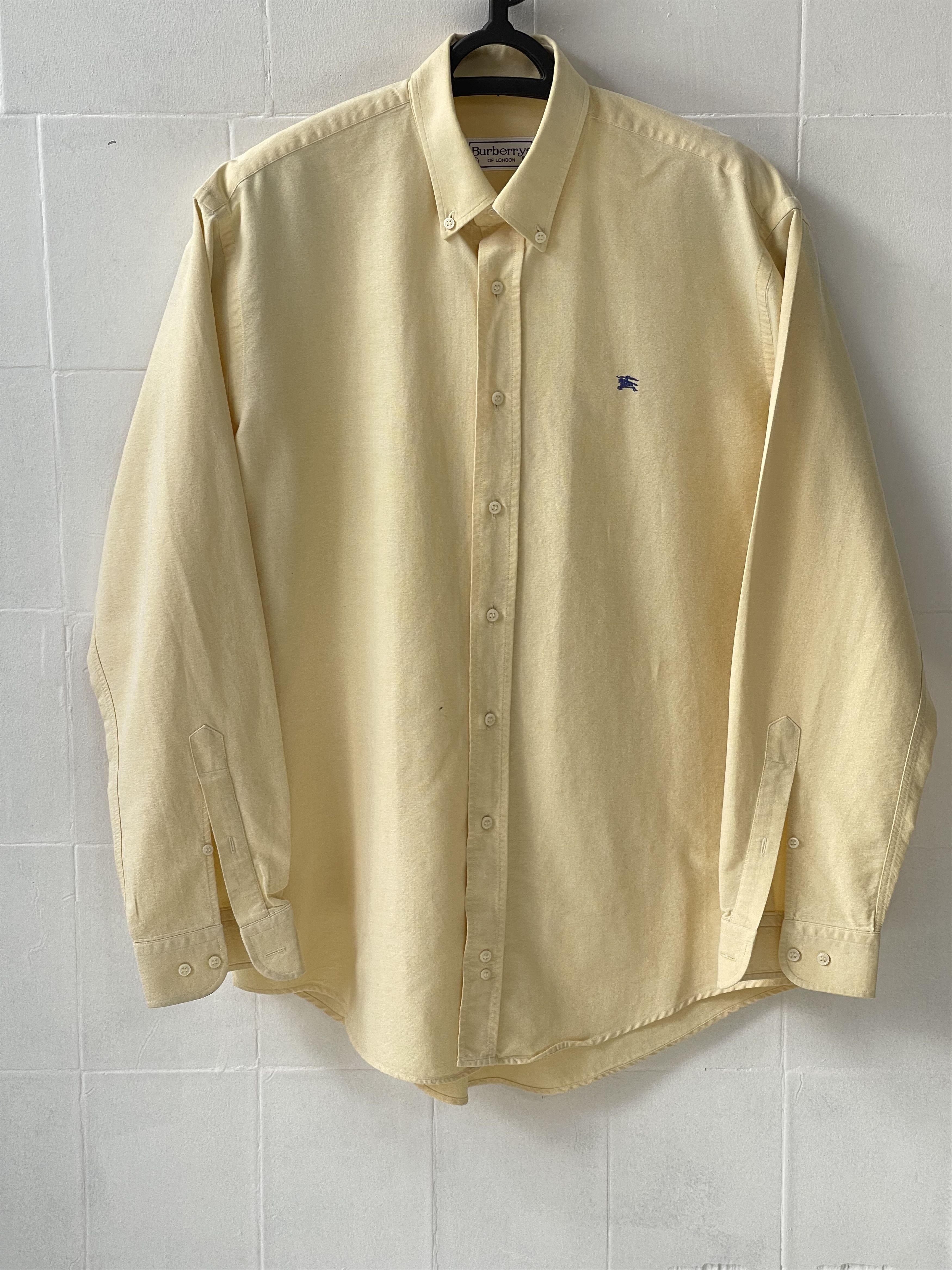Burberry 🔥 Burberry yellow shirt blue logo size L Size US L / EU 52-54 / 3 - 1 Thumbnail