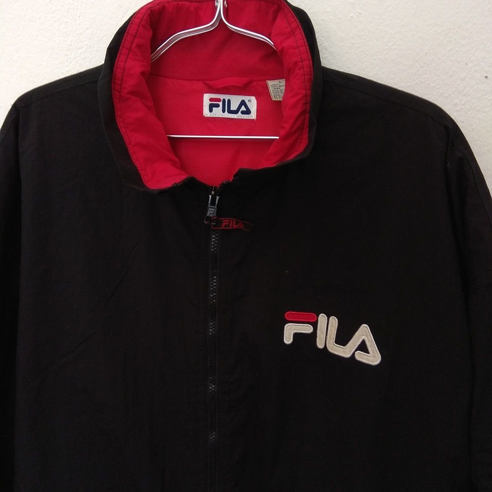 Fila Vintage Fila Italia Big Logo Sports Padded Puffer Jacket Size US L / EU 52-54 / 3 - 3 Thumbnail