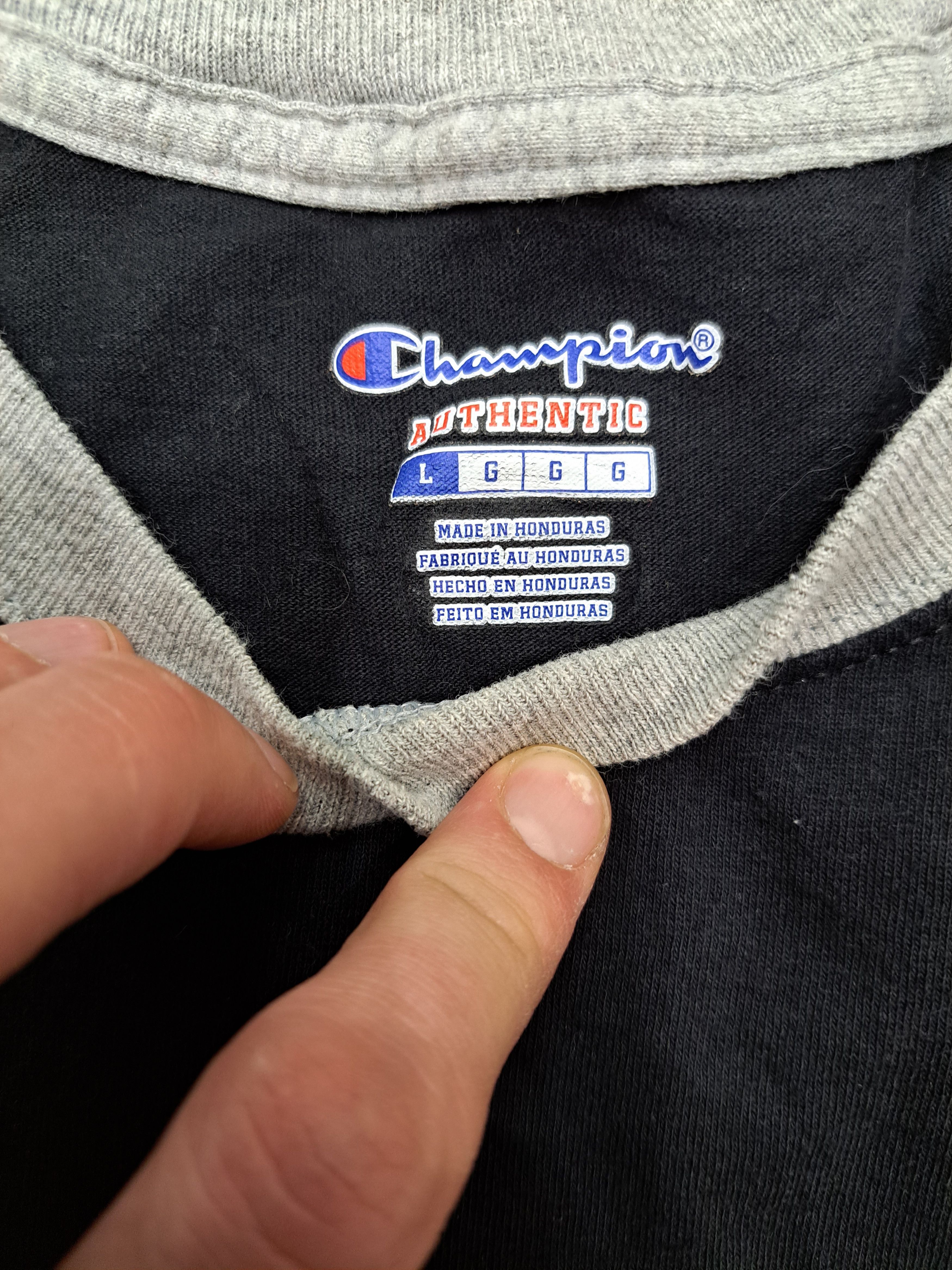 Champion Vintage Champion sleeves L size Size US L / EU 52-54 / 3 - 3 Thumbnail