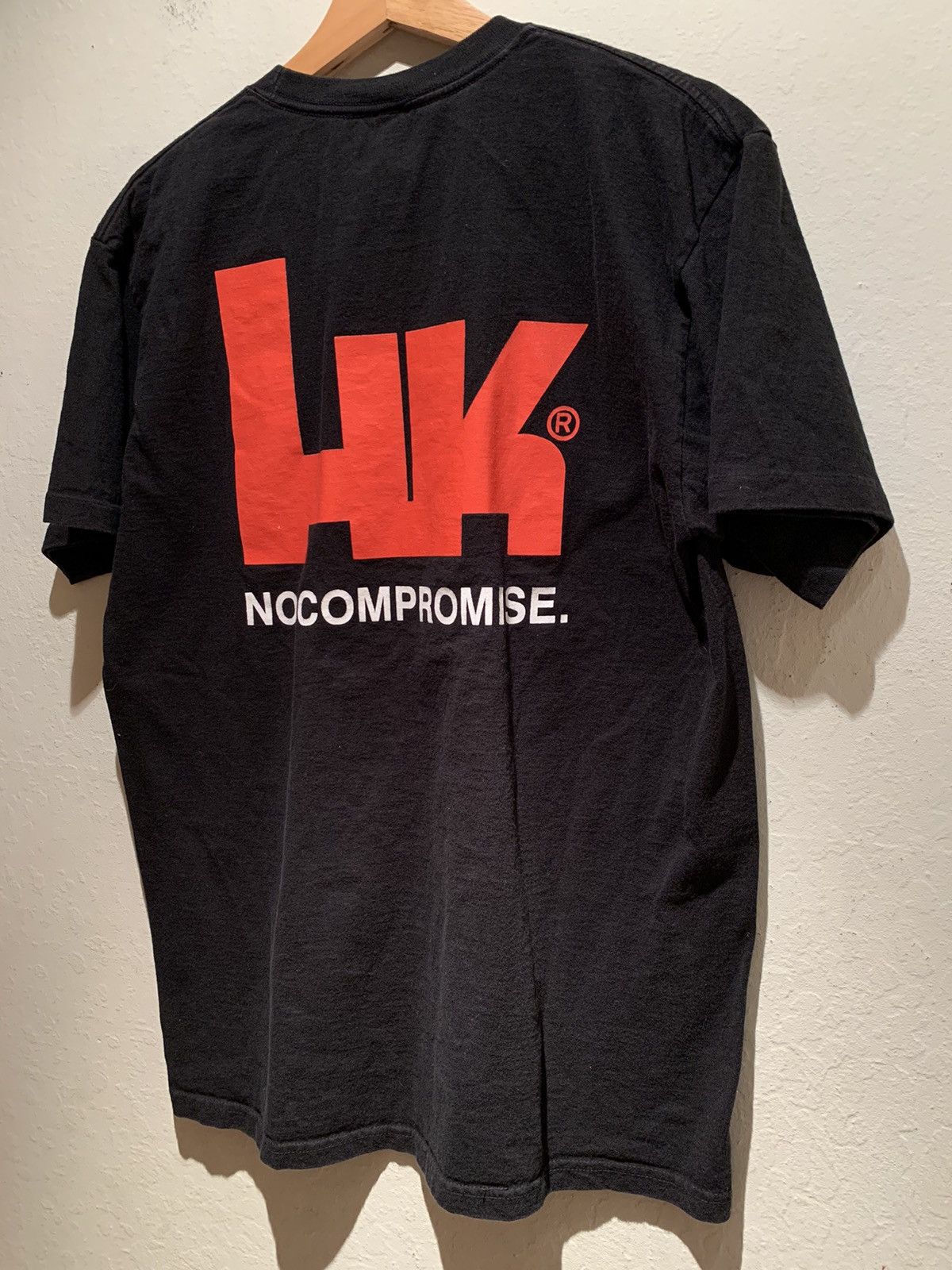 Vintage *RARE* Vintage MP5 HK Heckler & Koch No Compromise T-Shirt L Size US L / EU 52-54 / 3 - 2 Thumbnail