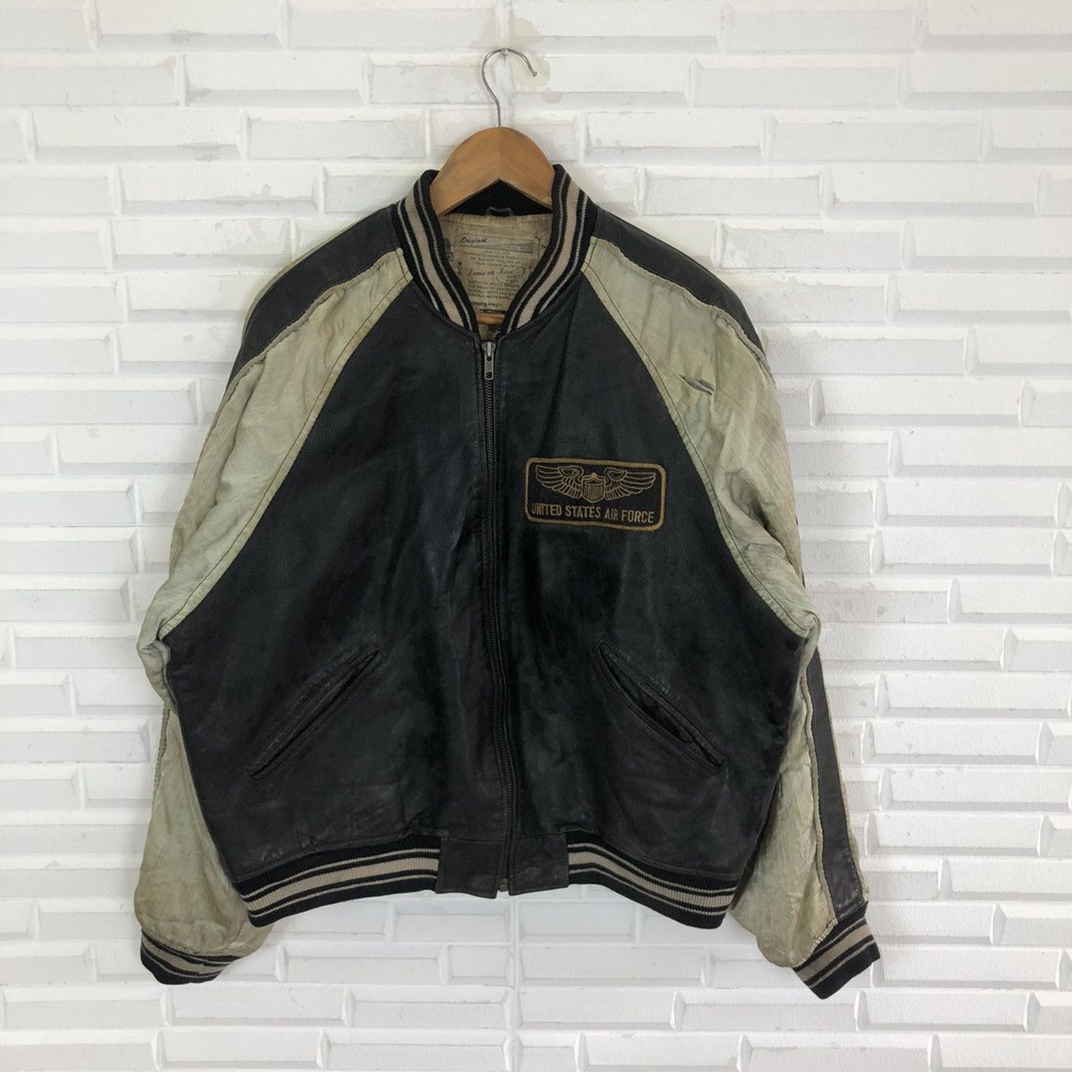Vintage UNITED STATES AIR FORCE VARSITY LEATHER JACKET Size US XL / EU 56 / 4 - 1 Thumbnail