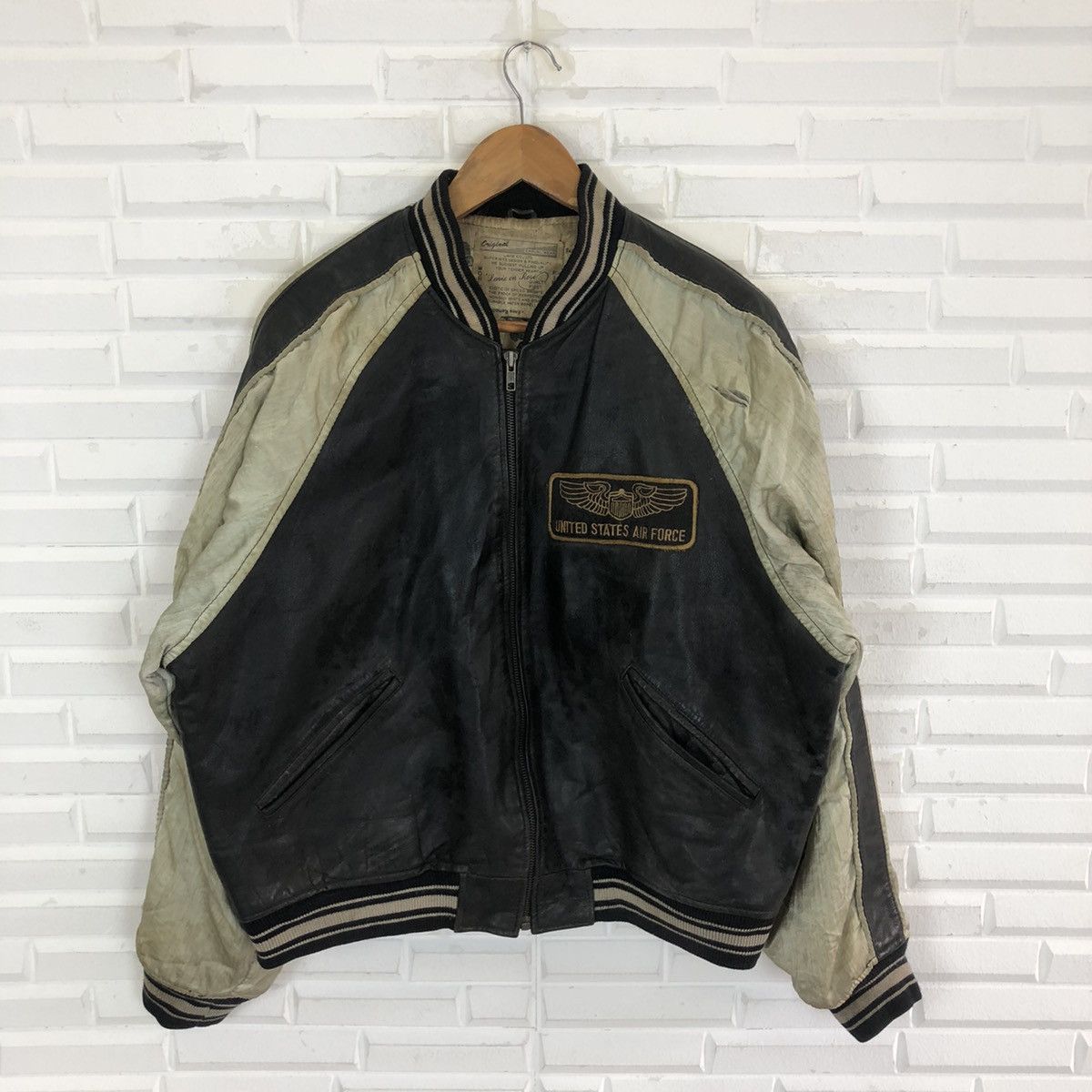 Vintage UNITED STATES AIR FORCE VARSITY LEATHER JACKET Size US XL / EU 56 / 4 - 2 Thumbnail