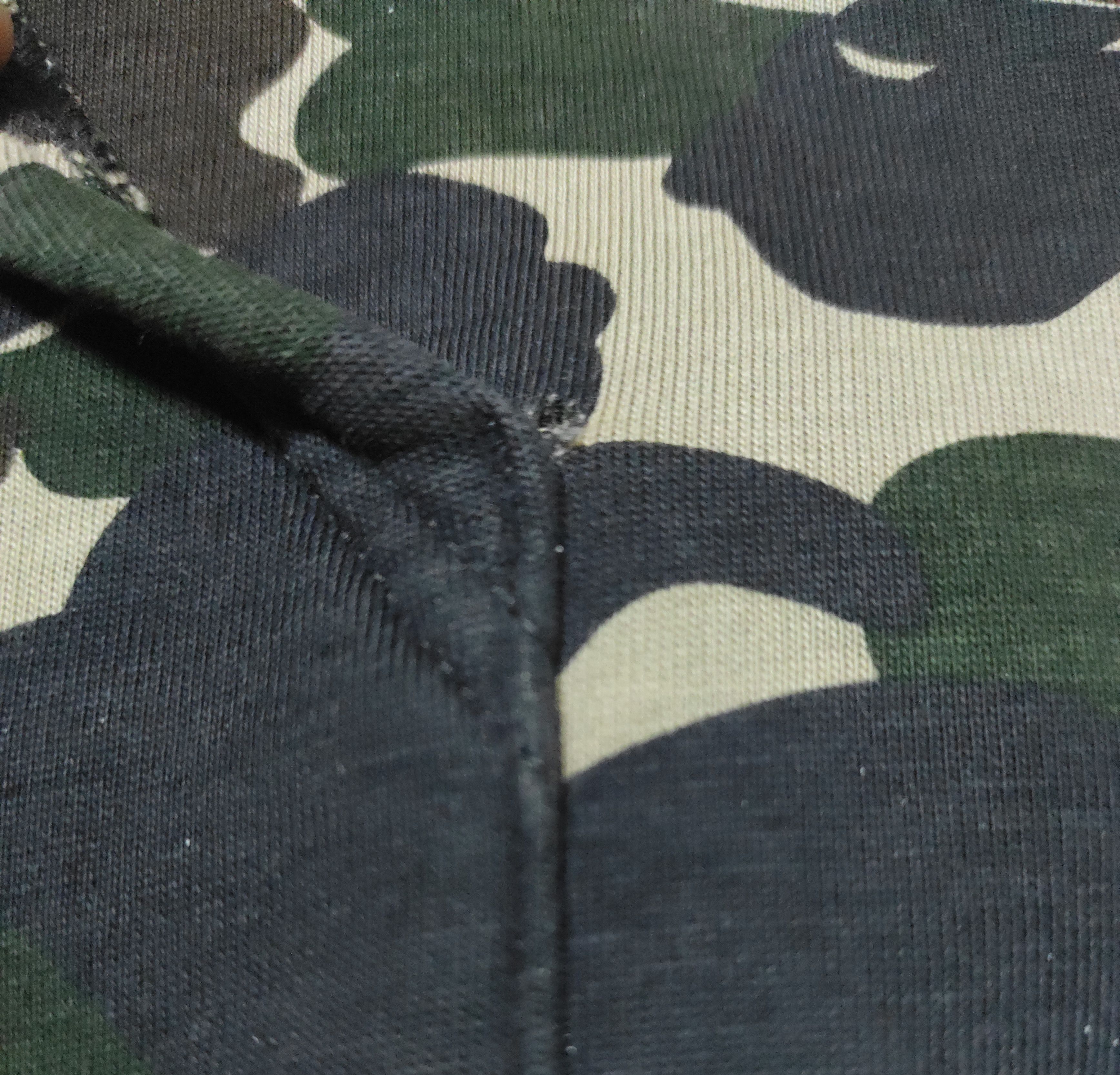 Carhartt × Carhartt Wip × Vintage Vintage Y2k Carhatt Camo Sweater Hoodie Zipper Size US M / EU 48-50 / 2 - 11 Thumbnail