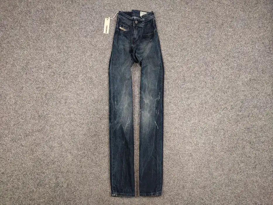 Diesel Vintage Y2K New Diesel News Distressed Denim Jeans Size US 30 / EU 46 - 1 Thumbnail